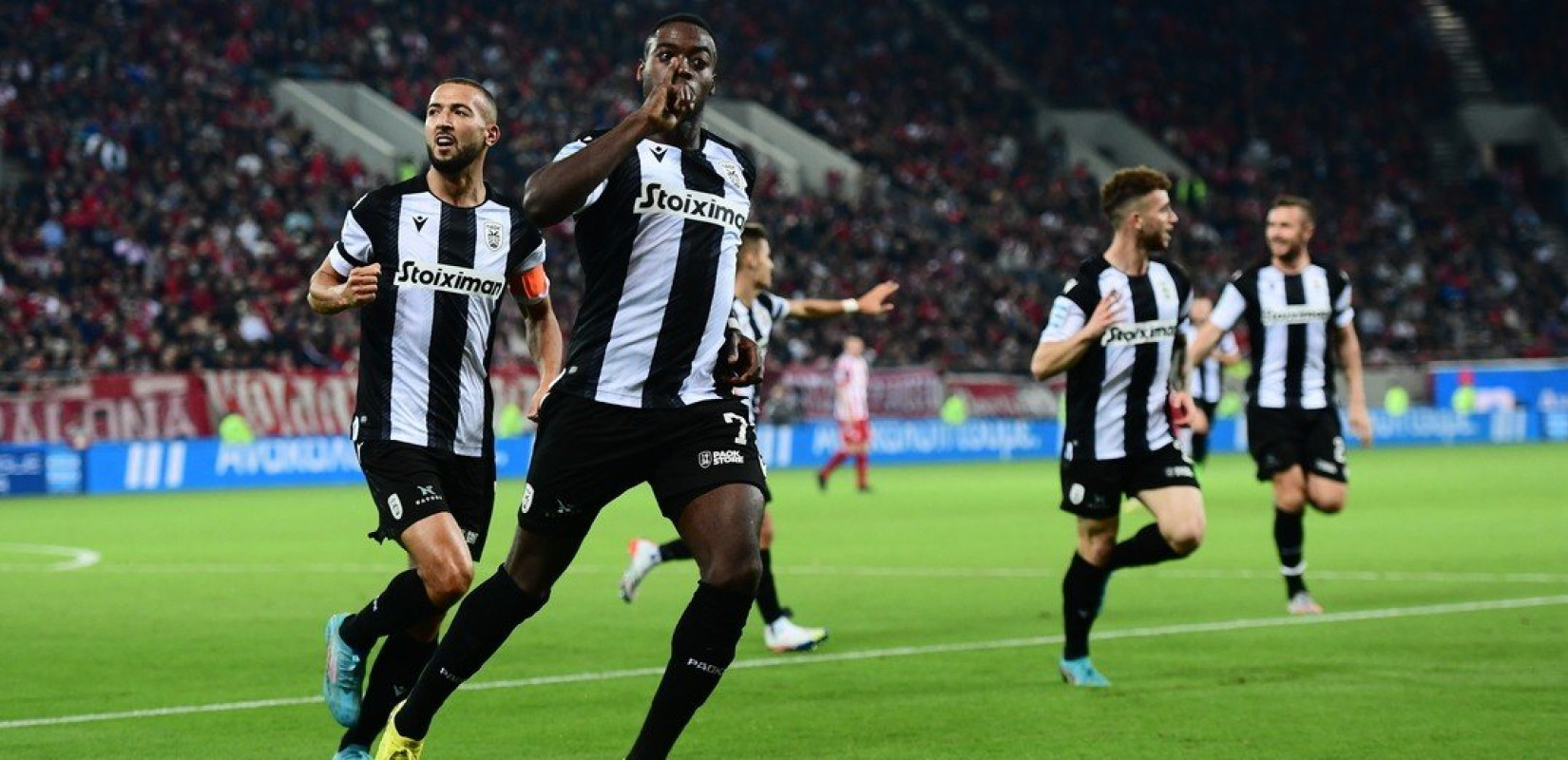 ΠΑΟΚ: Οι ποδοσφαιριστές ψήφισαν τον Νάρεϊ ως MVP (βίντεο)