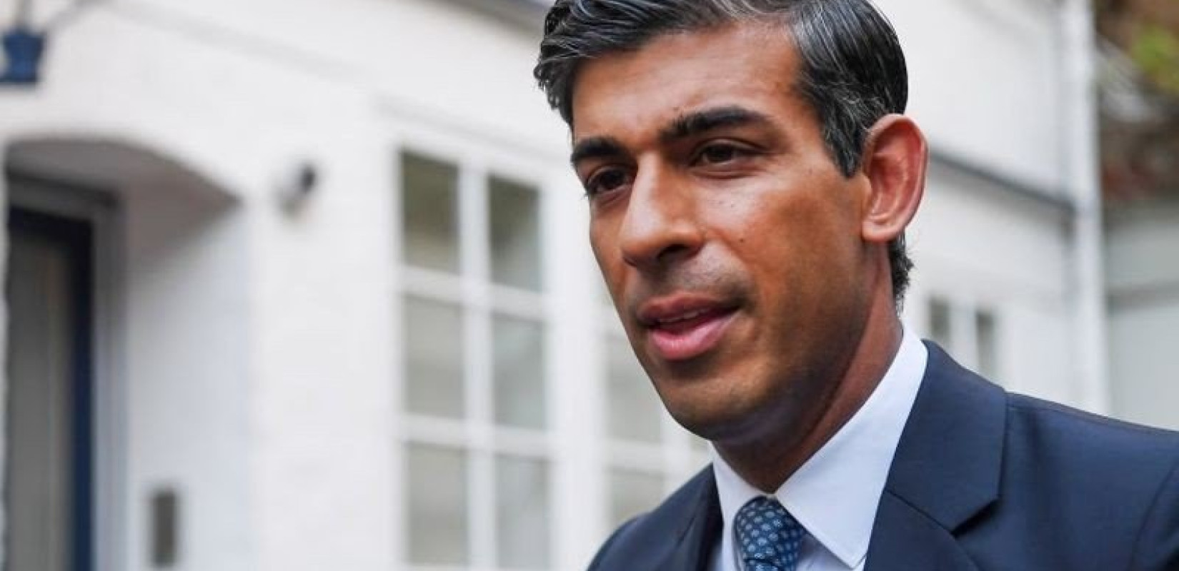 Ανησυχία για όξυνση στη Μέση Ανατολή: Ο Βρετανός πρωθυπουργός συζητά το ενδεχόμενο αεροπορικών επιδρομών στην Υεμένη