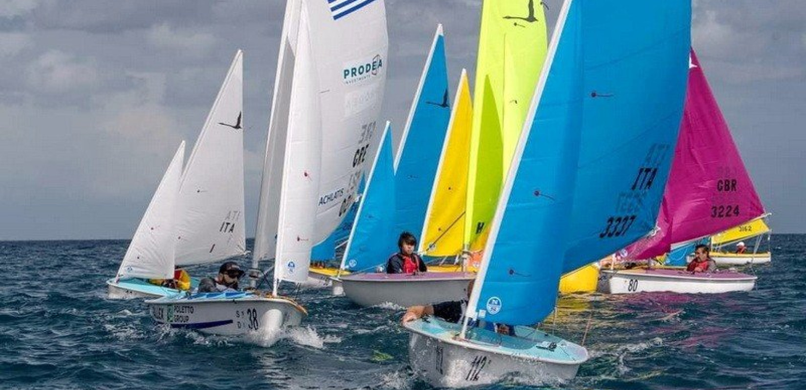 Ιστιοπλόοι ΑμεΑ έκλεψαν την παράσταση στη Διεθνή Ιστιοπλοϊκή Εβδομάδα της Αθήνας (βίντεο)