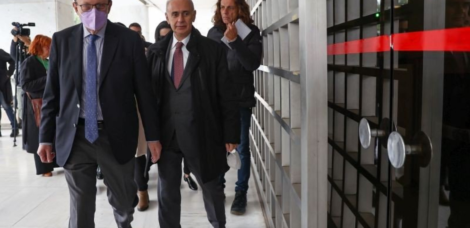 «Κιβωτός του Κόσμου»: Στην αντεπίθεση ο πατέρας Αντώνιος - Καταθέτει μήνυση κατά του νέου ΔΣ για την έξωση (βίντεο) «Κιβωτός του Κόσμου»: Στην αντεπίθεση ο πατέρας Αντώνιος - Καταθέτει μήνυση κατά του νέου ΔΣ για την έξωση (βίντεο)