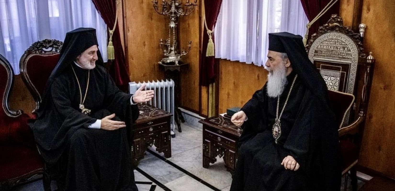 Mε τον Πατριάρχη Ιεροσολύμων συναντήθηκε ο Ελπιδοφόρος