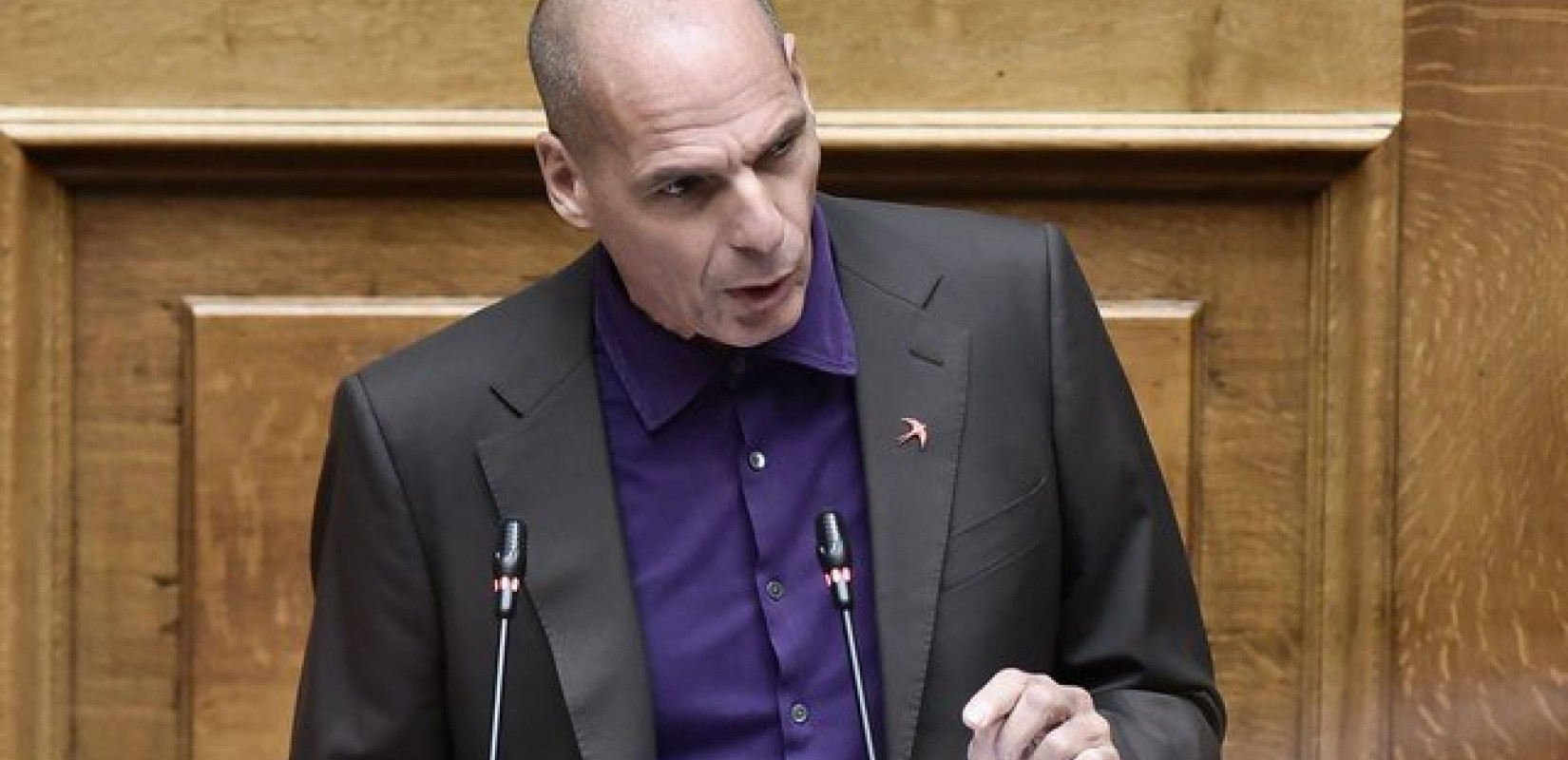 Γ. Βαρουφάκης: Τα κόκκινα δάνεια είναι πυρηνική νάρκη στα θεμέλια της ελληνικής κοινωνίας