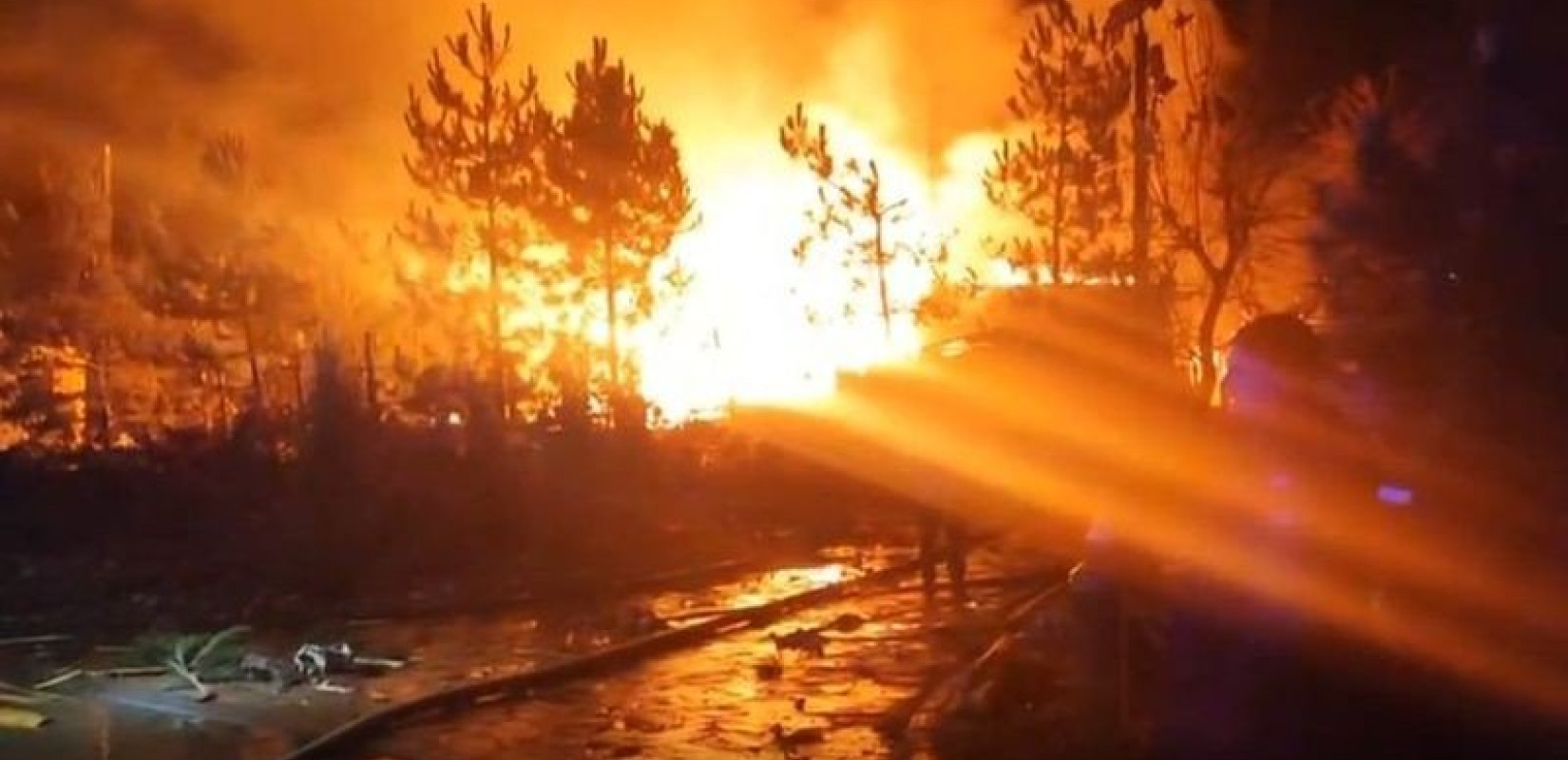 Ουκρανική αντεπίθεση στη Μελιτόπολη - Νεκροί 2 άμαχοι και 10 τραυματίες (βίντεο)