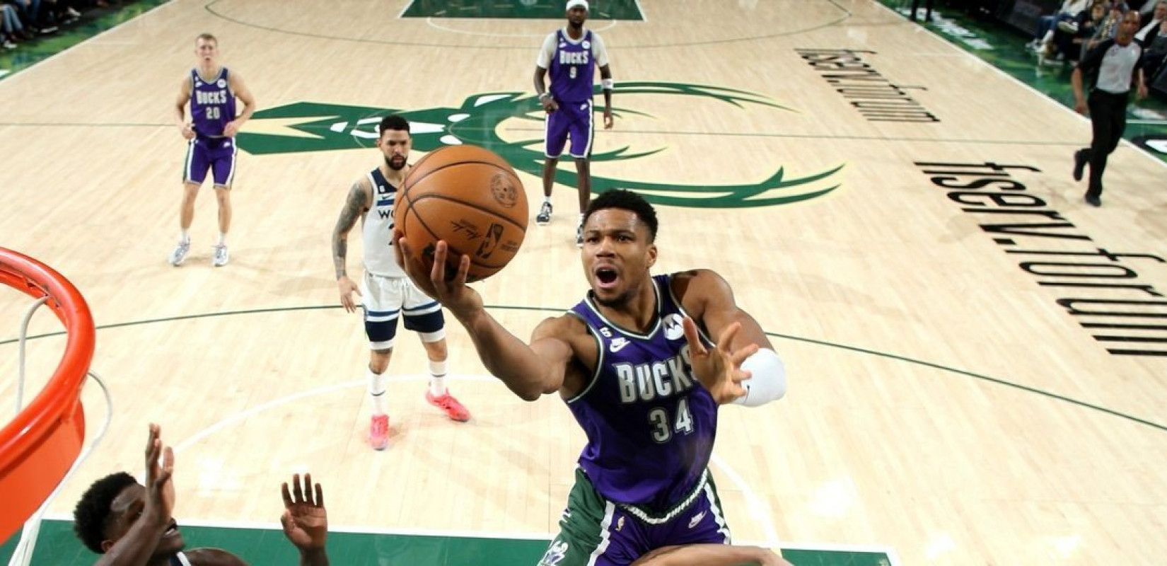 NBA: Επικό ματς και ρεκόρ 40ετίας από τον Αντετοκούνμπο (βίντεο)