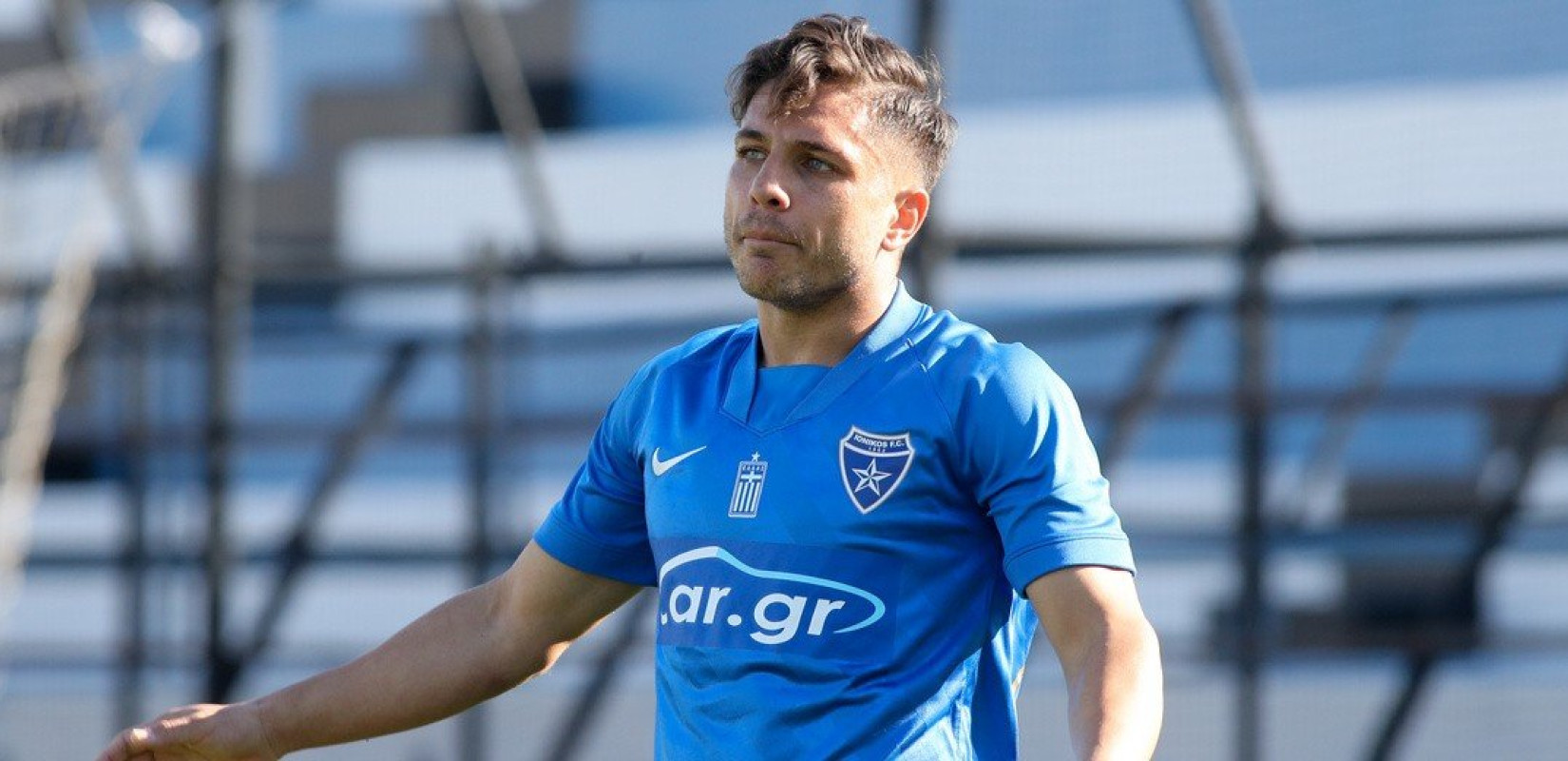 «Πήδηξα από τον τοίχο για να γλιτώσω από τους μπράβους» - Σοκαριστική καταγγελία του Πλατέλλα εναντίον του Ιωνικού (βίντεο)