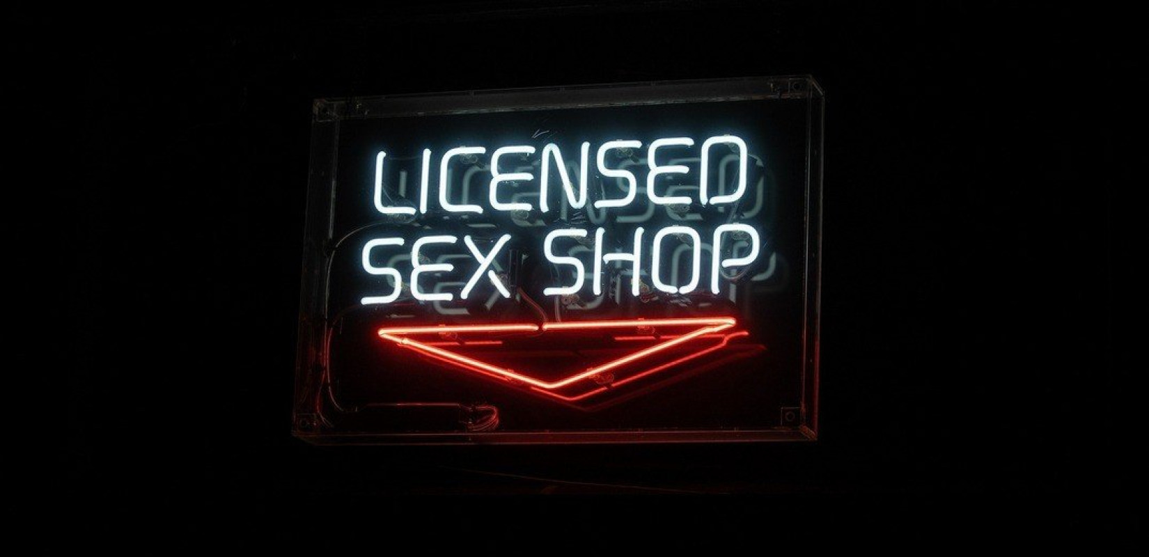 Διάρρηξη σε sex shop: Η «πικάντικη» πολυτελής λεία των διαρρηκτών Διάρρηξη σε sex shop: Η «πικάντικη» πολυτελής λεία των διαρρηκτών