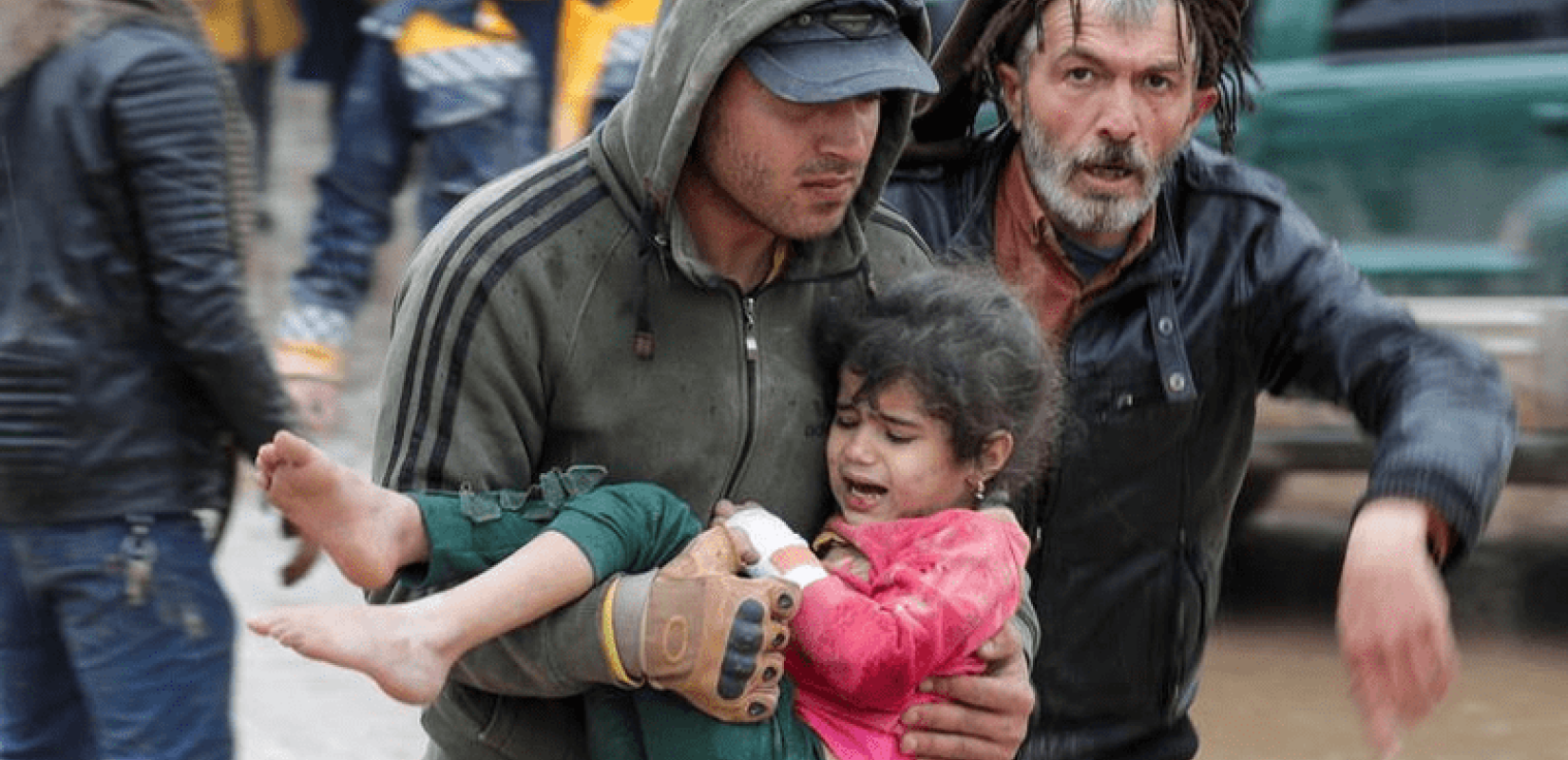 Συρία - σεισμός: Μικρά θαύματα δίνουν ελπίδες - Ένα αγόρι έξι ετών ανασύρθηκε ζωντανό 