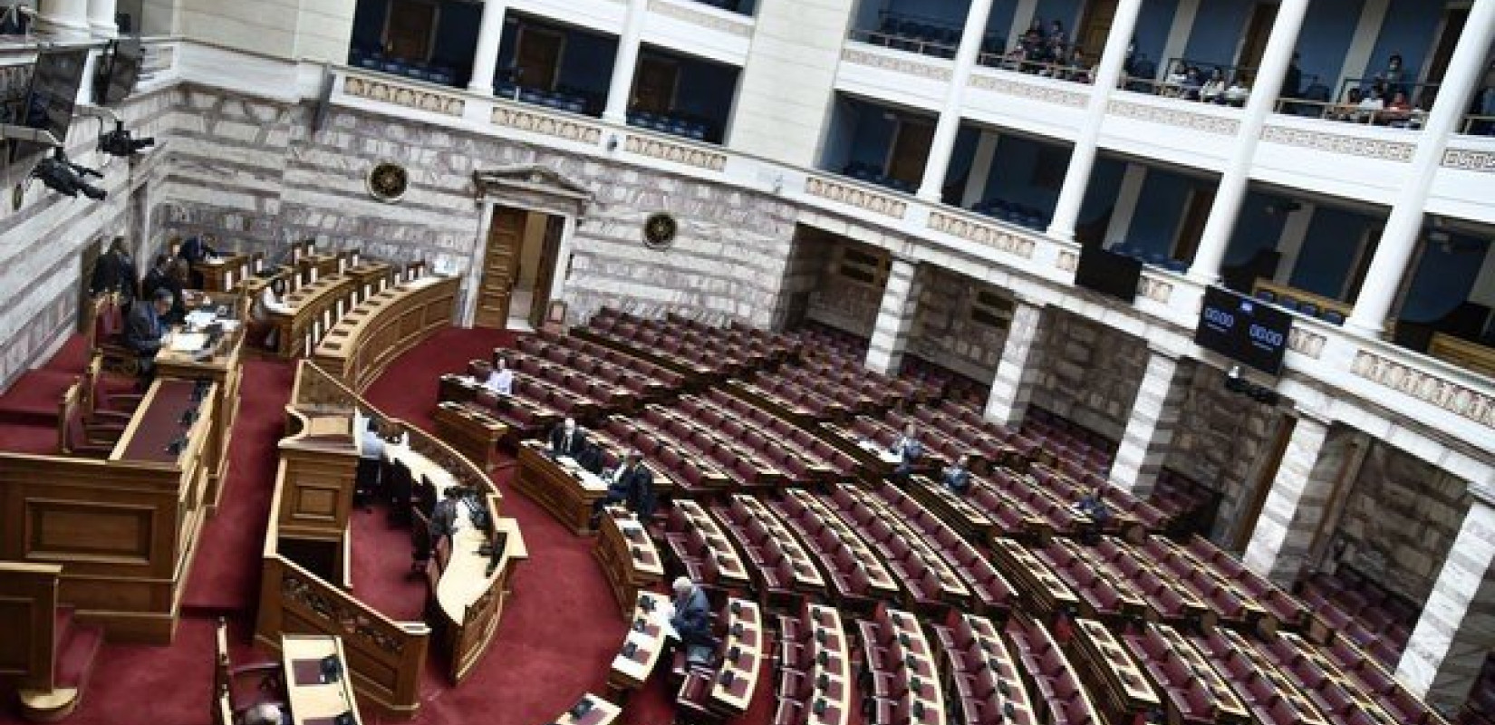 Βουλή: Ανατίθεται στο ΤΕΕ ο προσεισμικός έλεγχος σε δημόσια κτίρια 