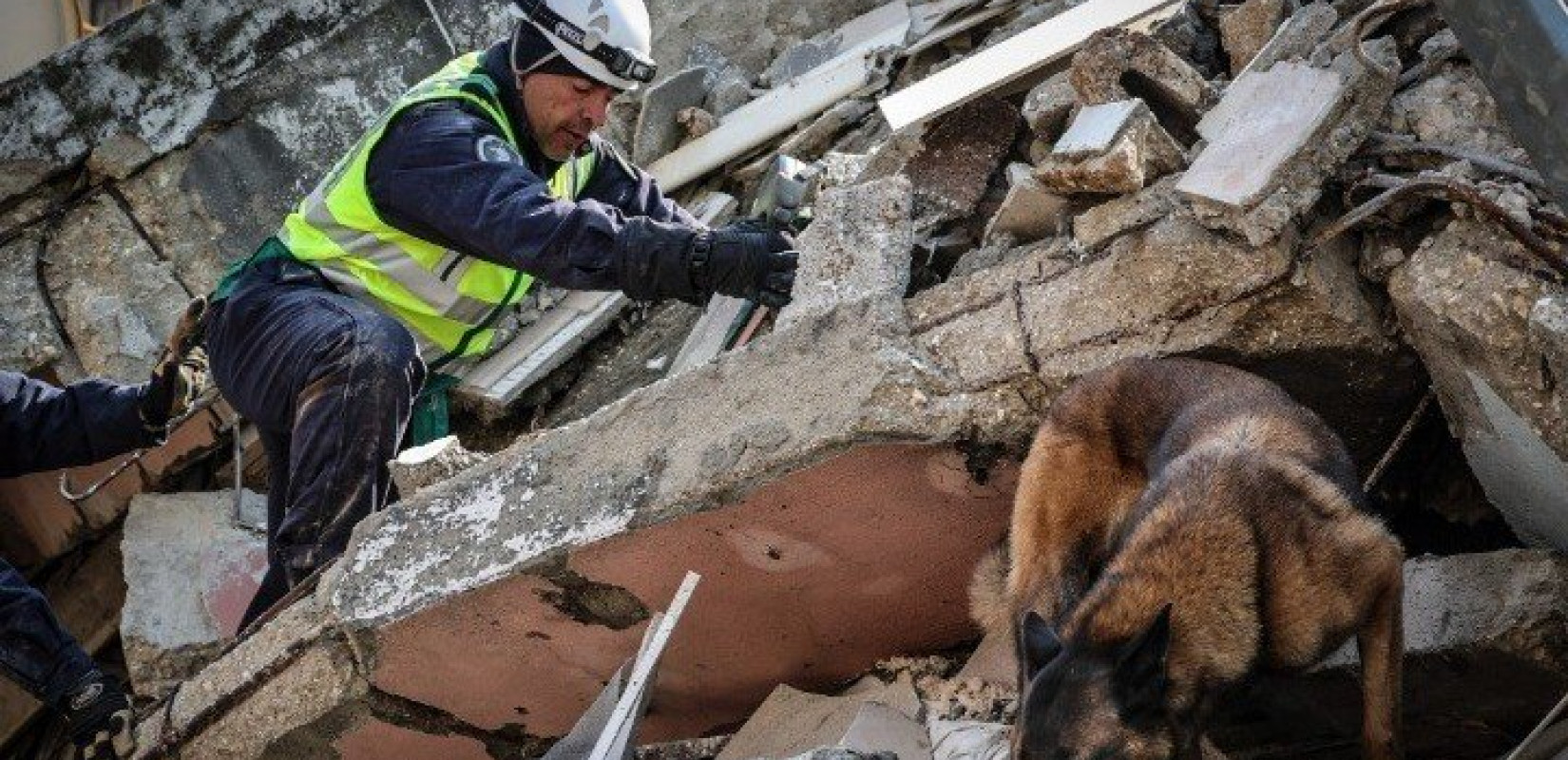 Νέα ανθρωπιστική βοήθεια 50 τόνων από την Ελλάδα στην Τουρκία