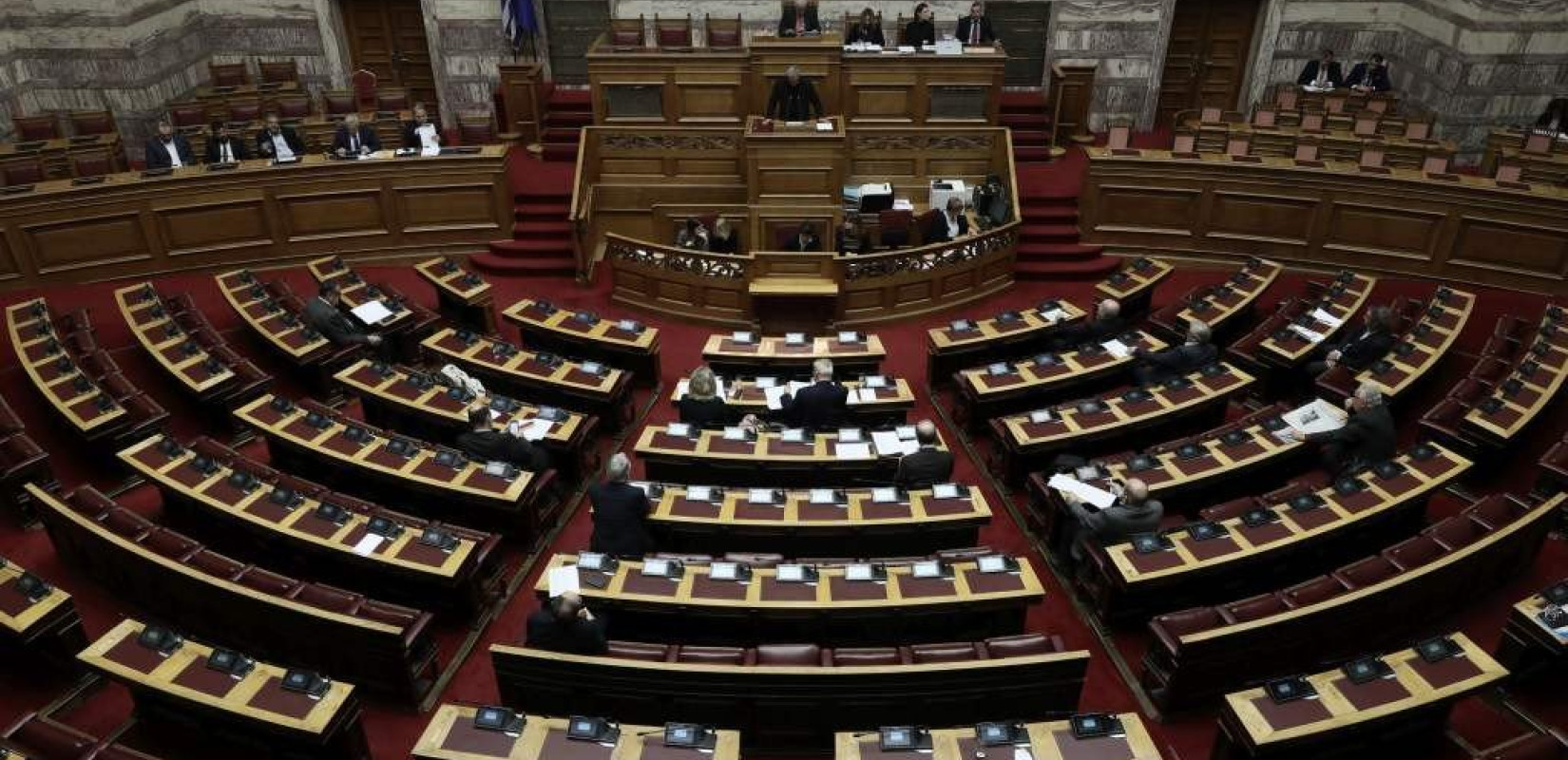 Κατατέθηκε στη Βουλή το σχέδιο νόμου για τη μετεξέλιξη του ΕΤΕΑΝ σε αναπτυξιακή τράπεζα
