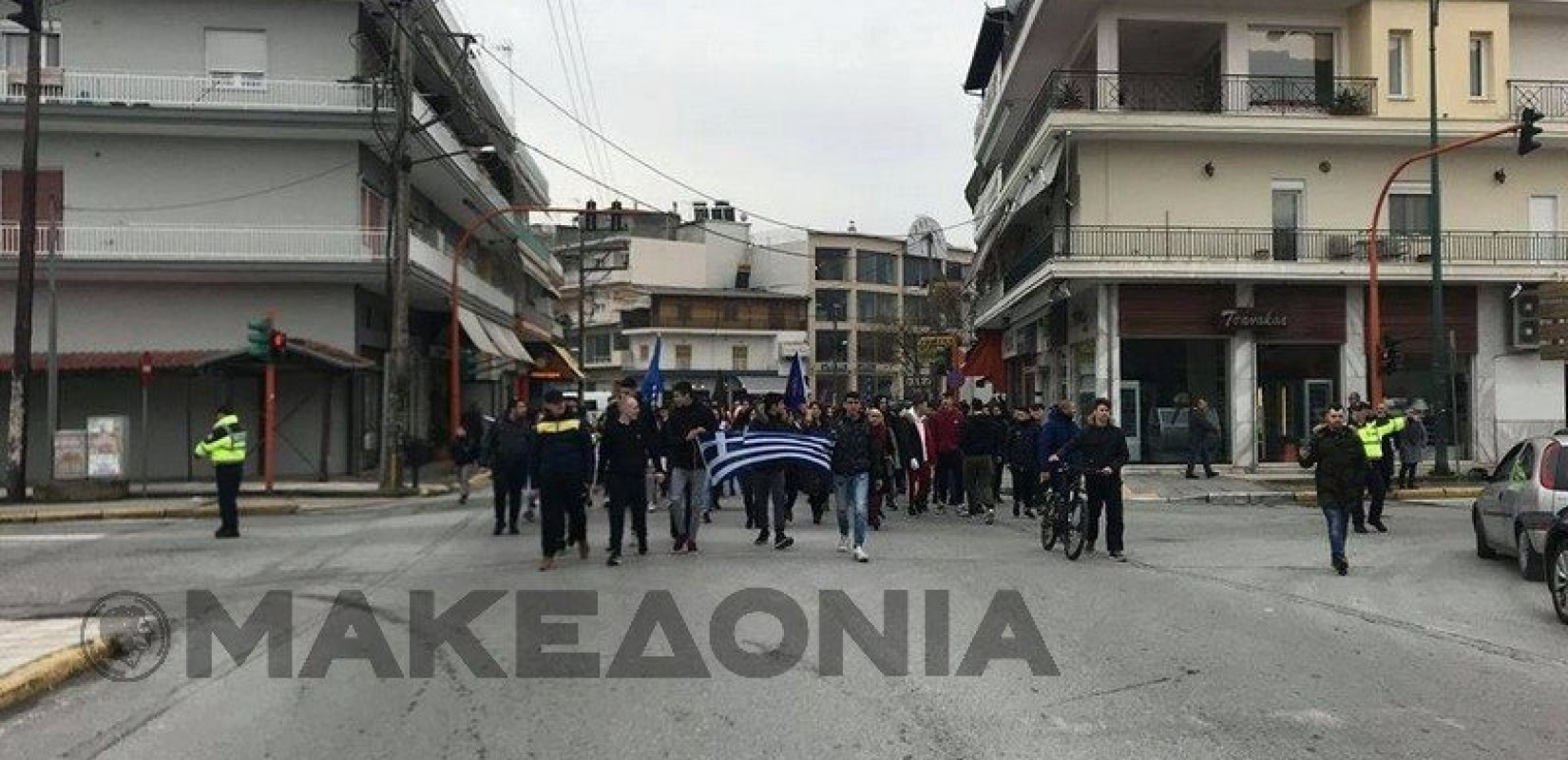 Συνεχίζεται η ασυνήθιστη ένταση στην Κατερίνη 