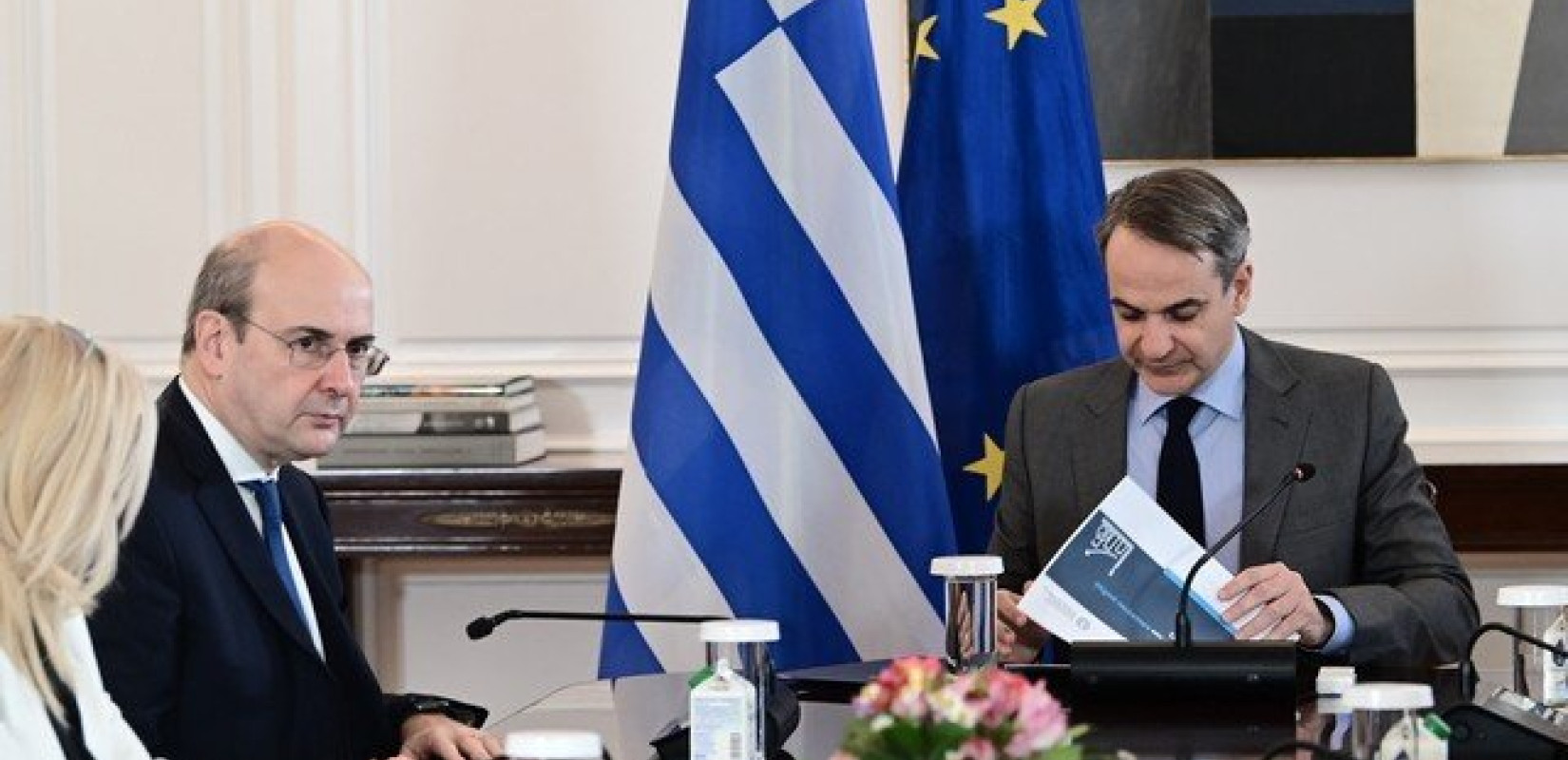 Επιχείρηση «αντεπίθεση», μετά από τα Τέμπη, από τον Κυριάκο Μητσοτάκη Επιχείρηση «αντεπίθεση», μετά από τα Τέμπη, από τον Κυριάκο Μητσοτάκη