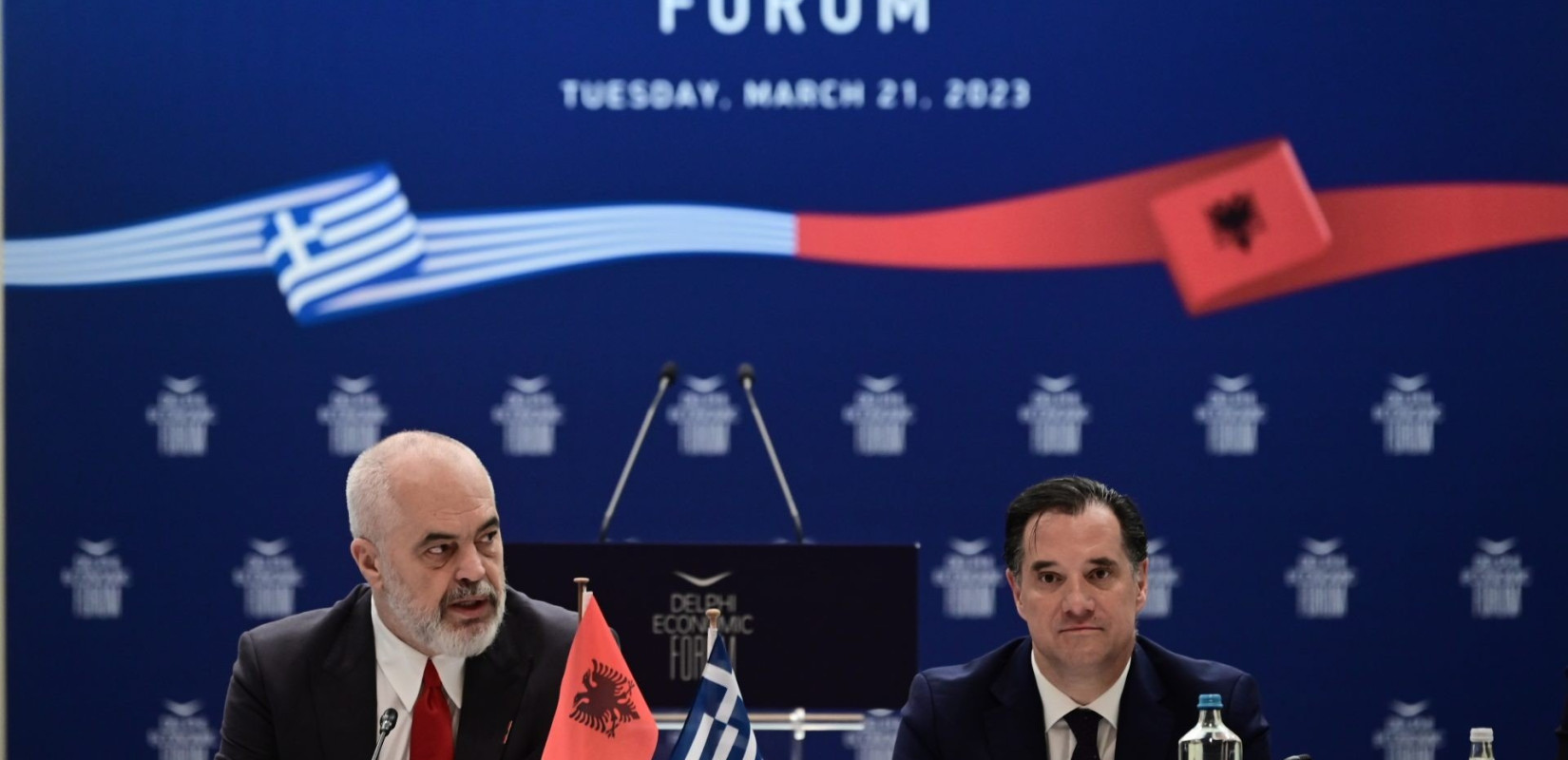Εντι Ράμα: Πρόσκληση σε Έλληνες επενδυτές από το βήμα του Greek-Albanian Forum Εντι Ράμα: Πρόσκληση σε Έλληνες επενδυτές από το βήμα του Greek-Albanian Forum