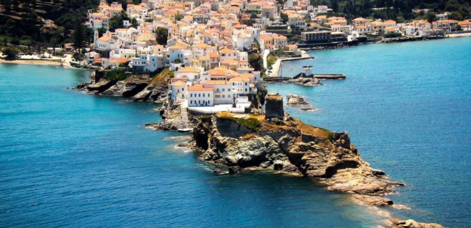 H Άνδρος το κορυφαίο νησί του κόσμου για φυσιολατρικές και πολιτιστικές εμπειρίες