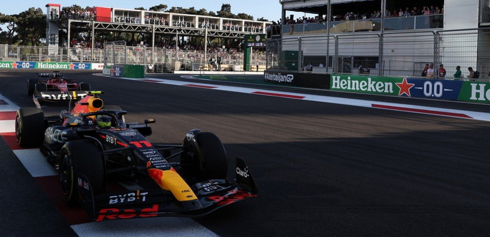 Φόρμουλα 1: Ο Σέρχιο Πέρες νικητής στο σπριντ του Μπακού (βίντεο)