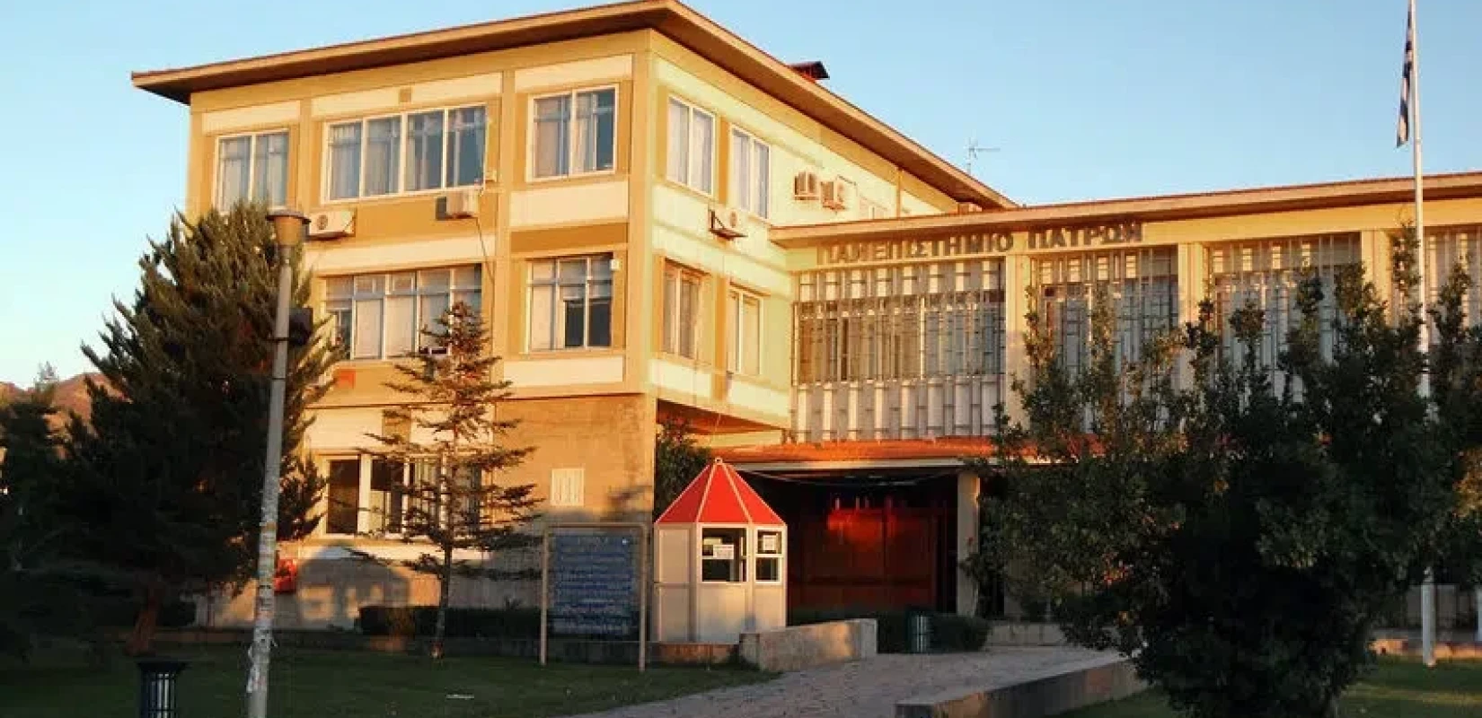 Εξερράγη εκρηκτικός μηχανισμός στο Πανεπιστήμιο Πατρών