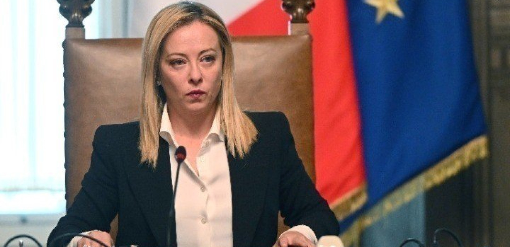 Μελόνι: «Χρησιμοποιείται η πολιτική άλλων κυβερνήσεων για να ξεκαθαρίσουν εσωτερικοί λογαριασμοί»