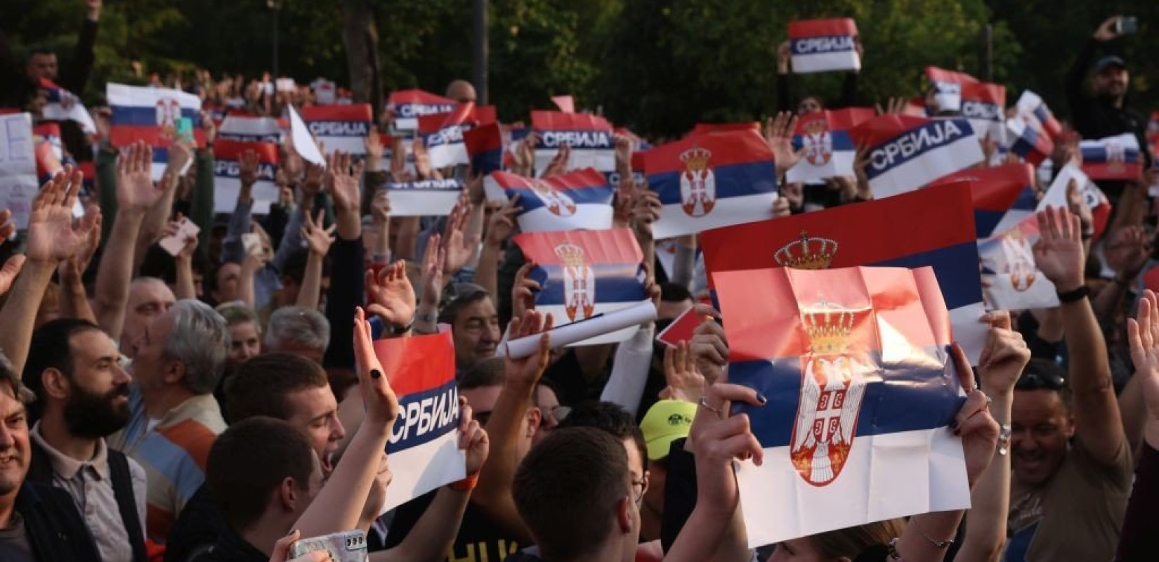 Σερβία: Φοιτητές κινητοποιούνται ενάντια στην «προπαγάνδα» από τα φιλοκυβερνητικά ΜΜΕ