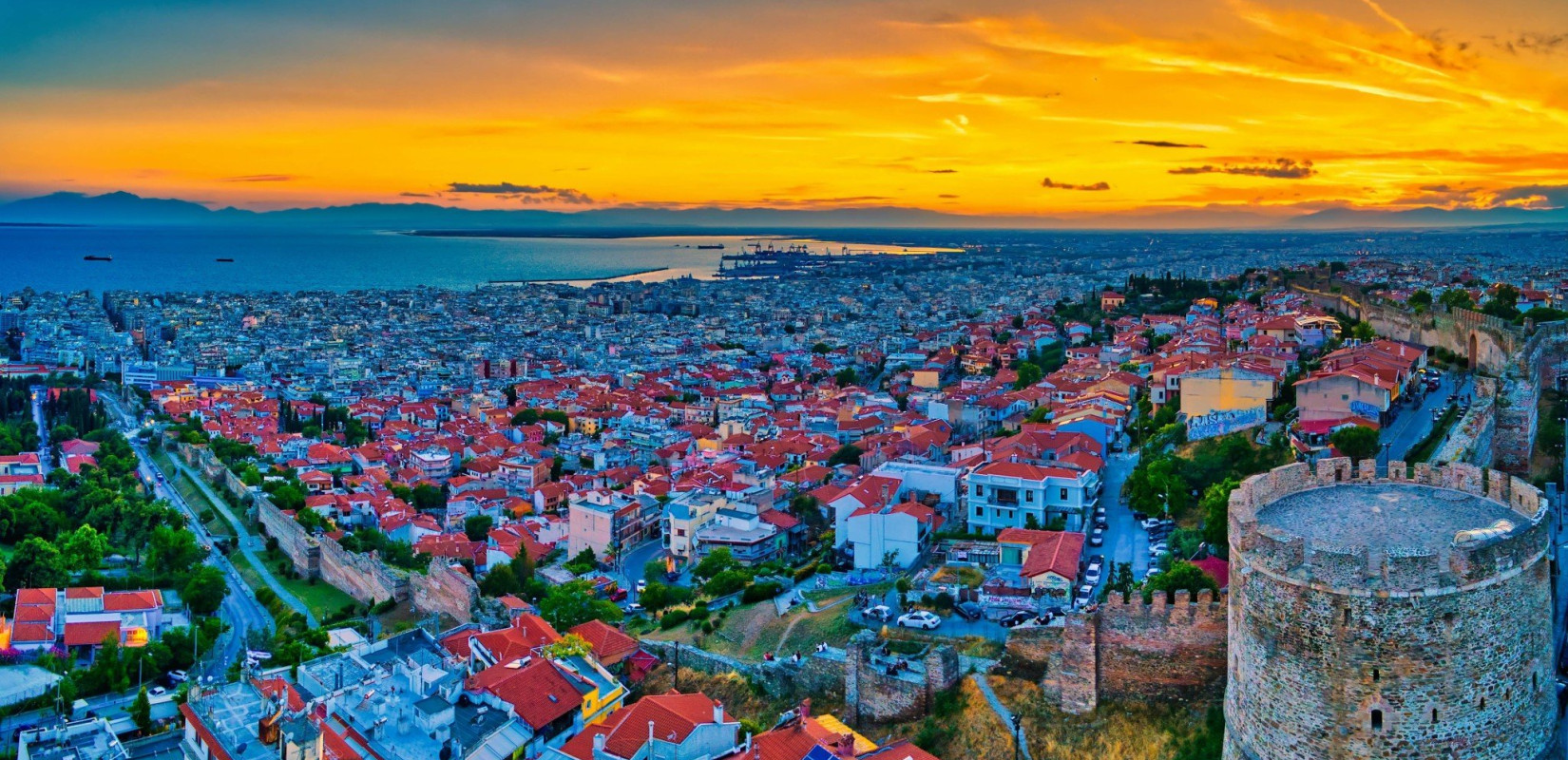 Έρευνα Palmos Analysis: Προβληματικό το παραγωγικό μοντέλο της Θεσσαλονίκης, αλλά με προοπτικές