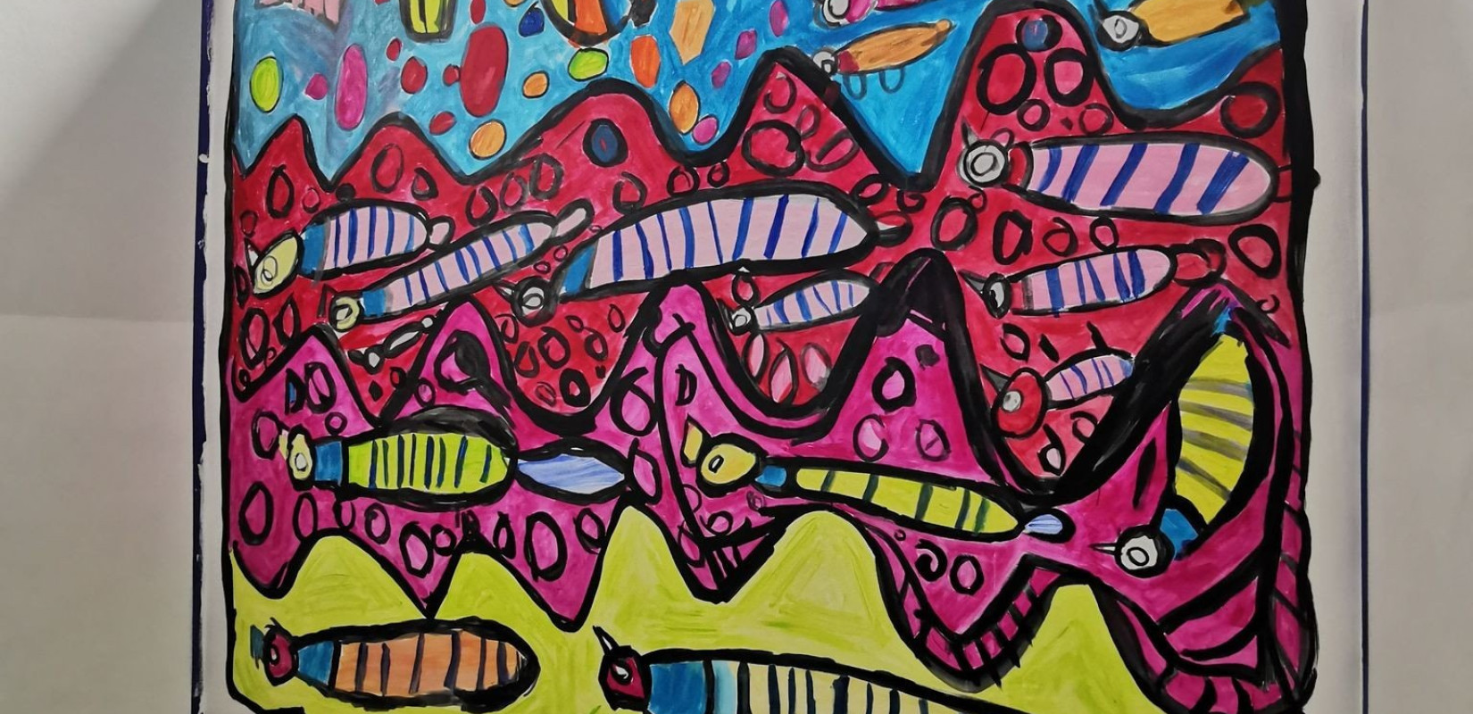 Πτολεμαϊδα: Τοιχογραφίες από καλλιτέχνιδα με σύνδρομο Down κοσμούν το Πανεπιστήμιο