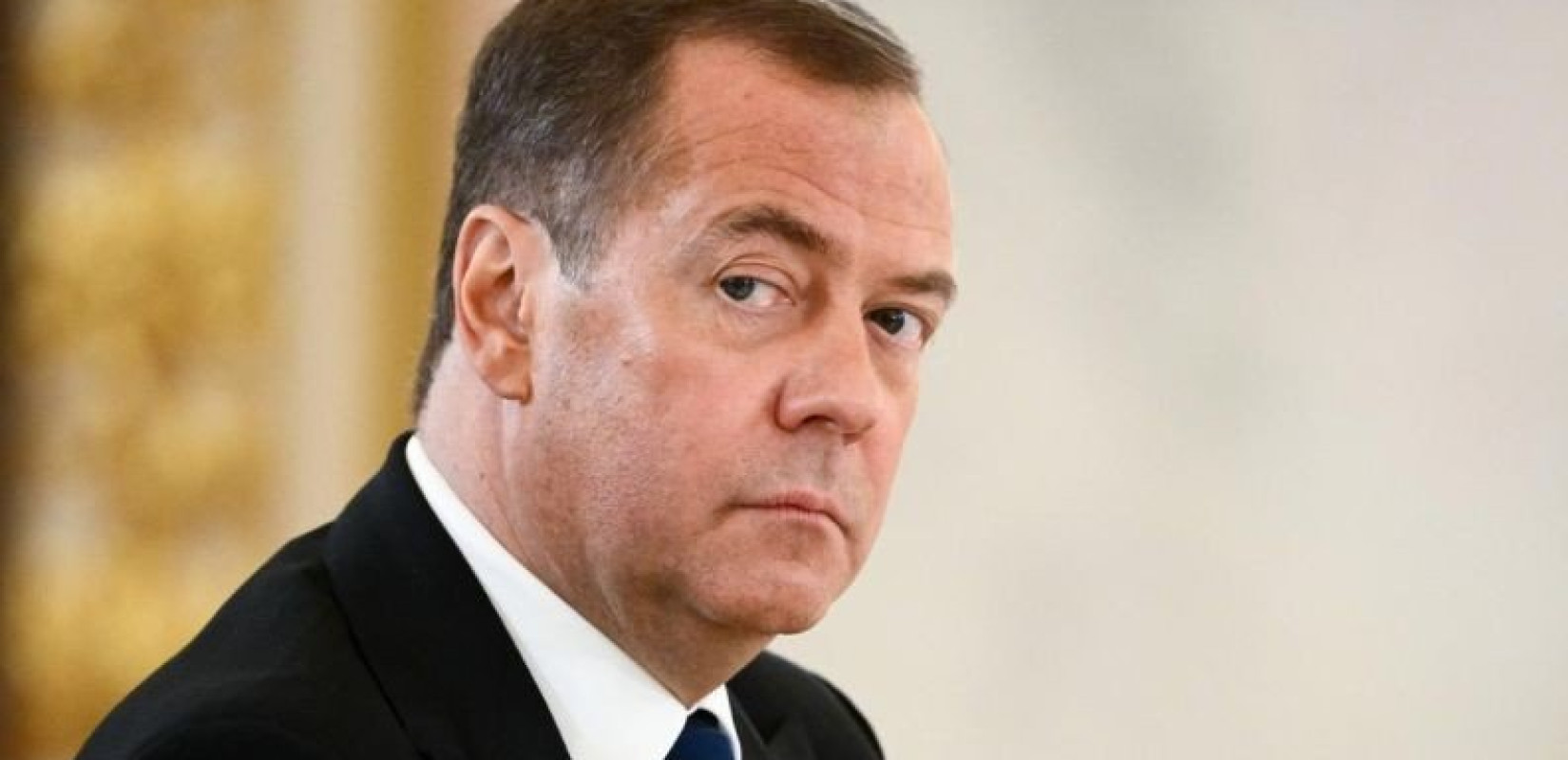 Ρωσία: Ο «σκληρός» Μεντβέντεφ αφήνει να εννοηθεί ότι μπορεί να χρειαστούν προληπτικά πλήγματα εναντίον της Δύσης