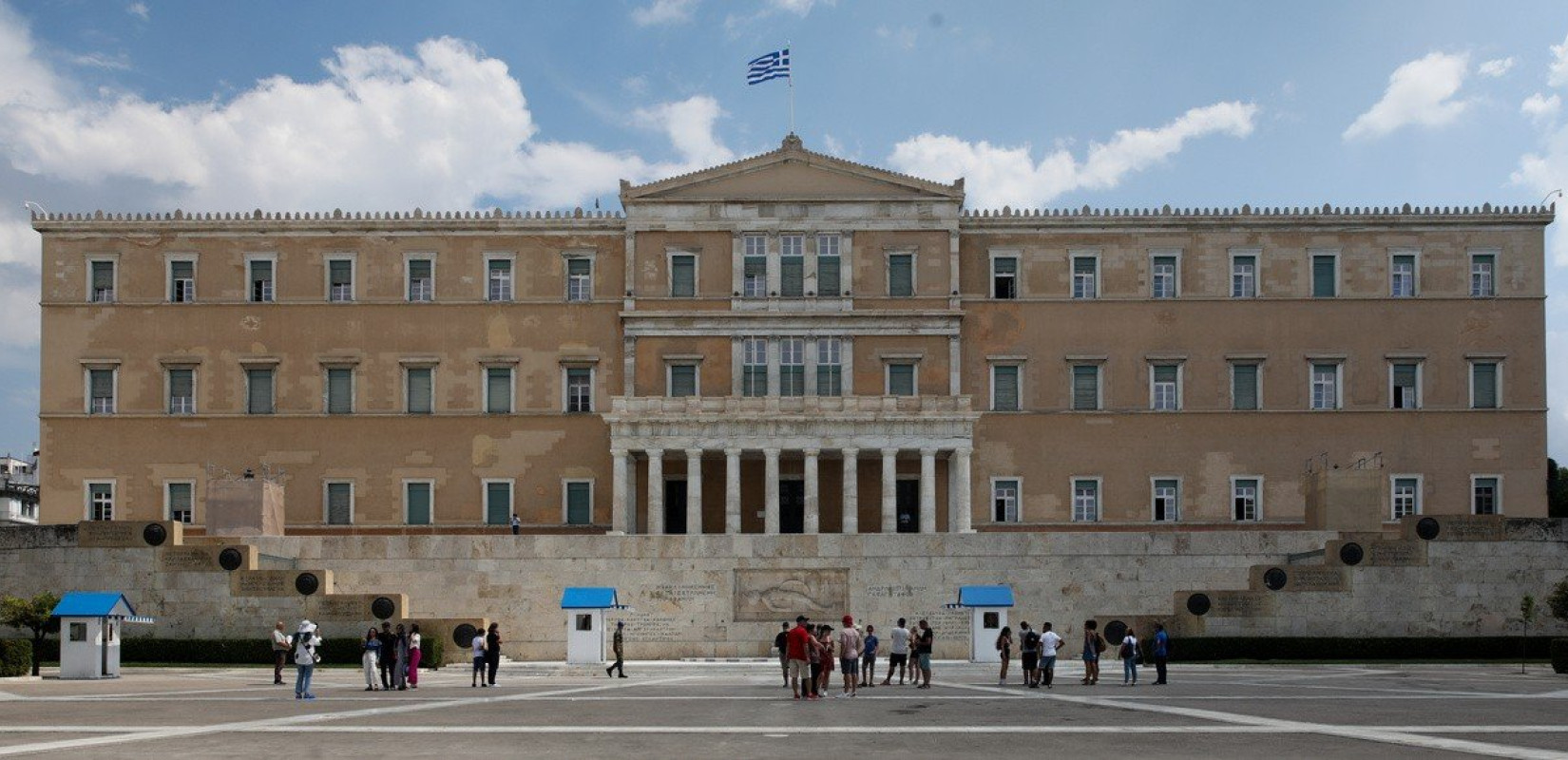 Εκλογές 2023: Θρίλερ για τα κόμματα στο όριο του 3% - Τι λένε οι δημοσκόποι