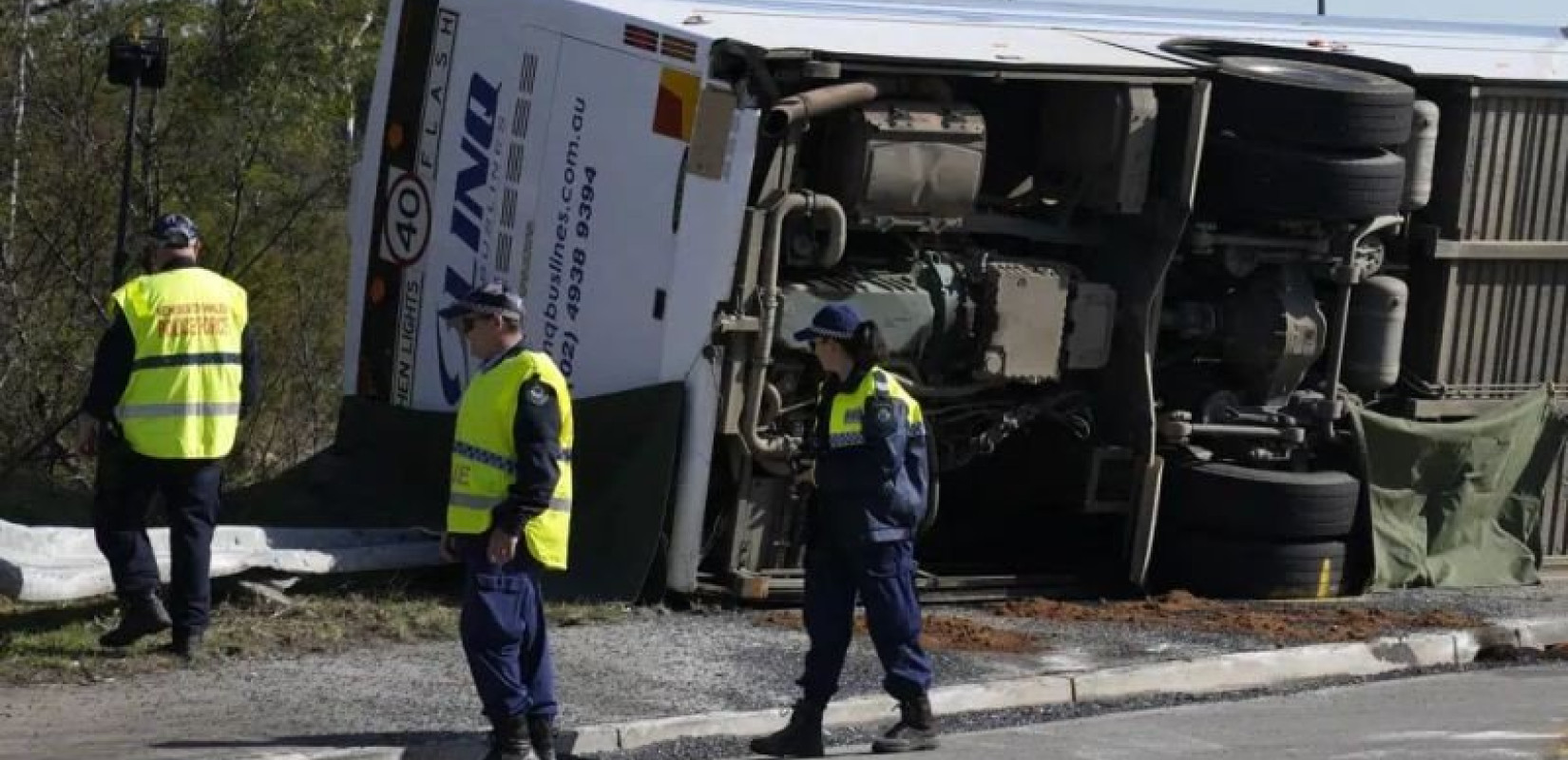 Ματωμένος γάμος στην Αυστραλία: Ελεύθερος υπό όρους ο οδηγός του λεωφορείου που ανετράπη - 10 καλεσμένοι σκοτώθηκαν 