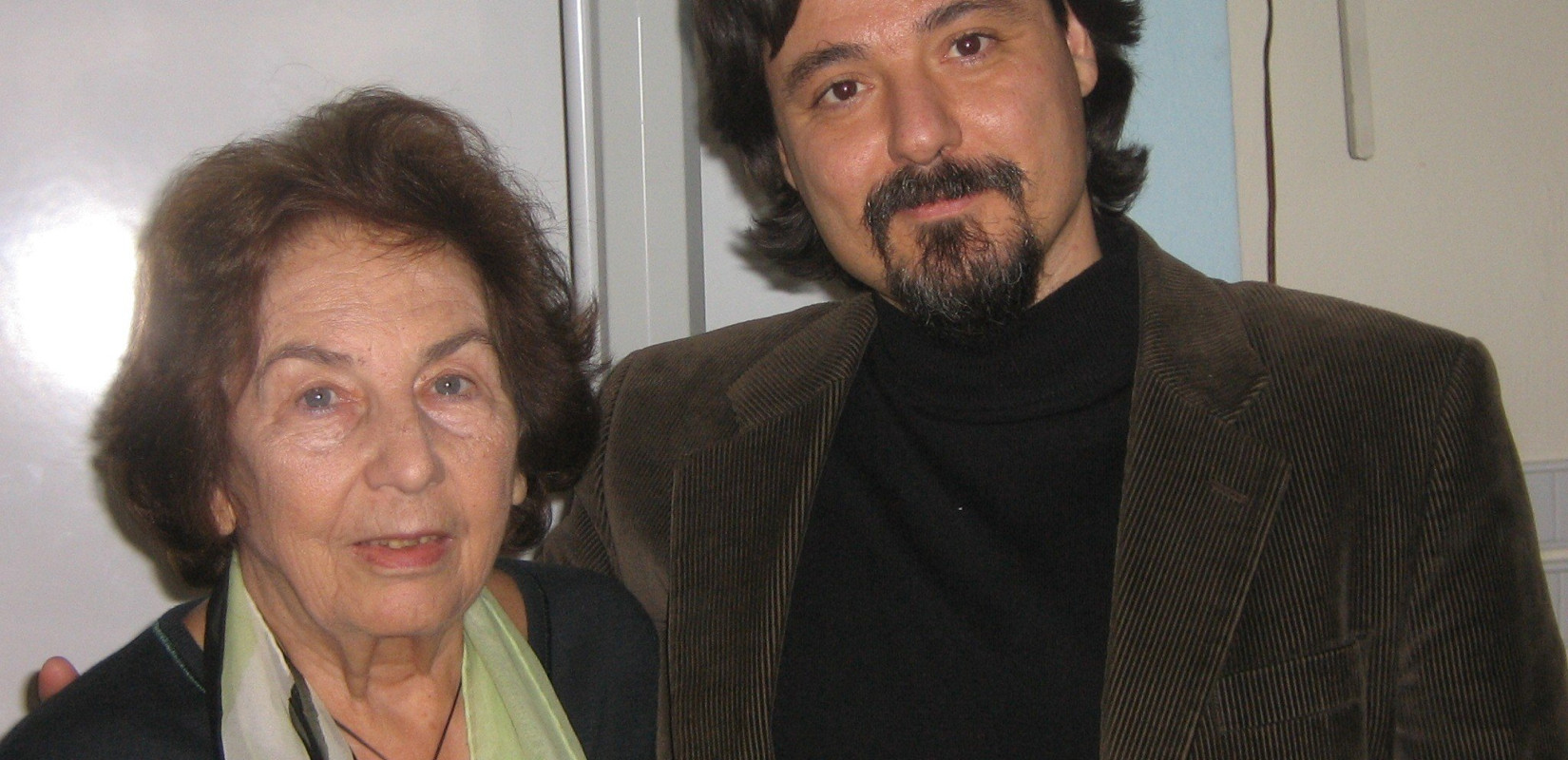 Τώρα εμπλέκουν και μαθητές στην επιχειρούμενη δίωξη σε βάρος εκπαιδευτικού της Θεσσαλονίκης αποσπασμένου στη Γερμανία