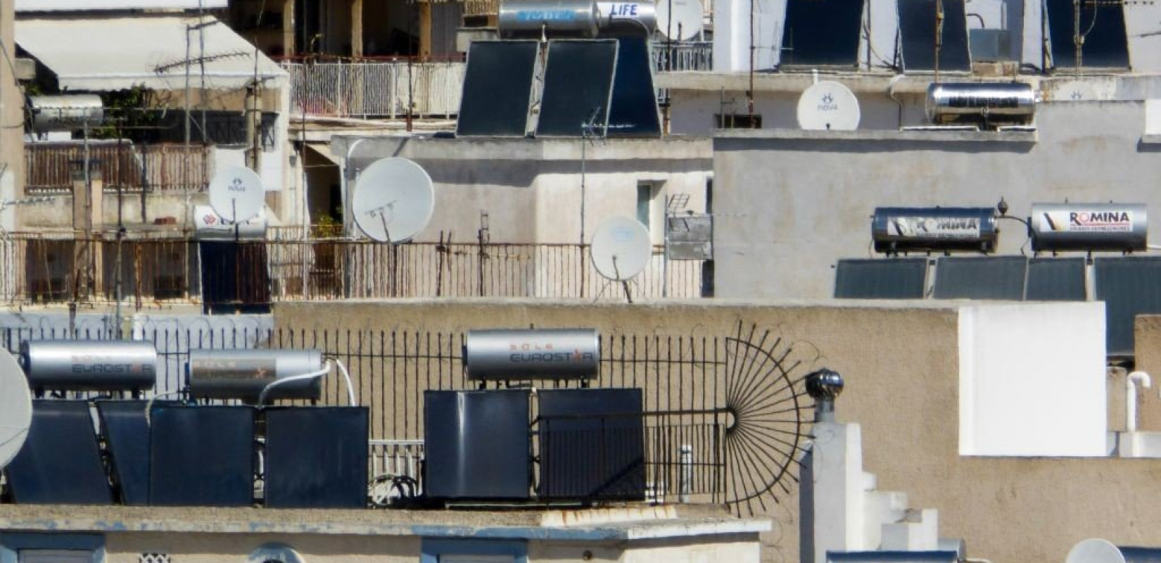 Αυξήθηκαν οι τιμές στους ηλιακούς θερμοσίφωνες μετά την επιδότηση
