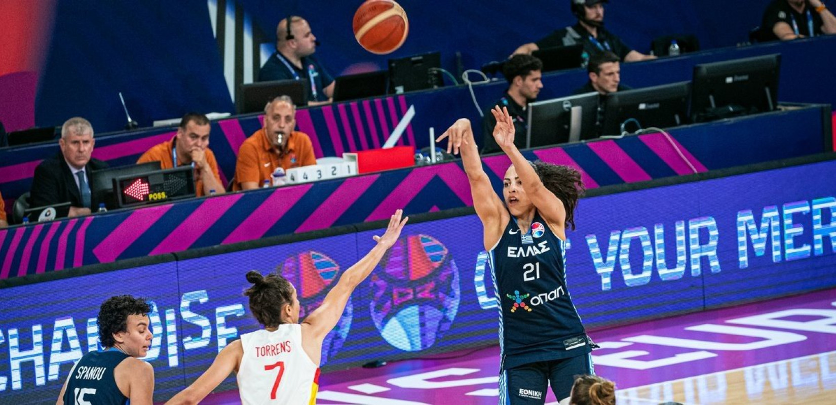 Ευρωμπάσκετ γυναικών: Η Εθνική έχασε από την Ισπανία και πάει σε νοκ άουτ αγώνα με την Τσεχία (βίντεο)