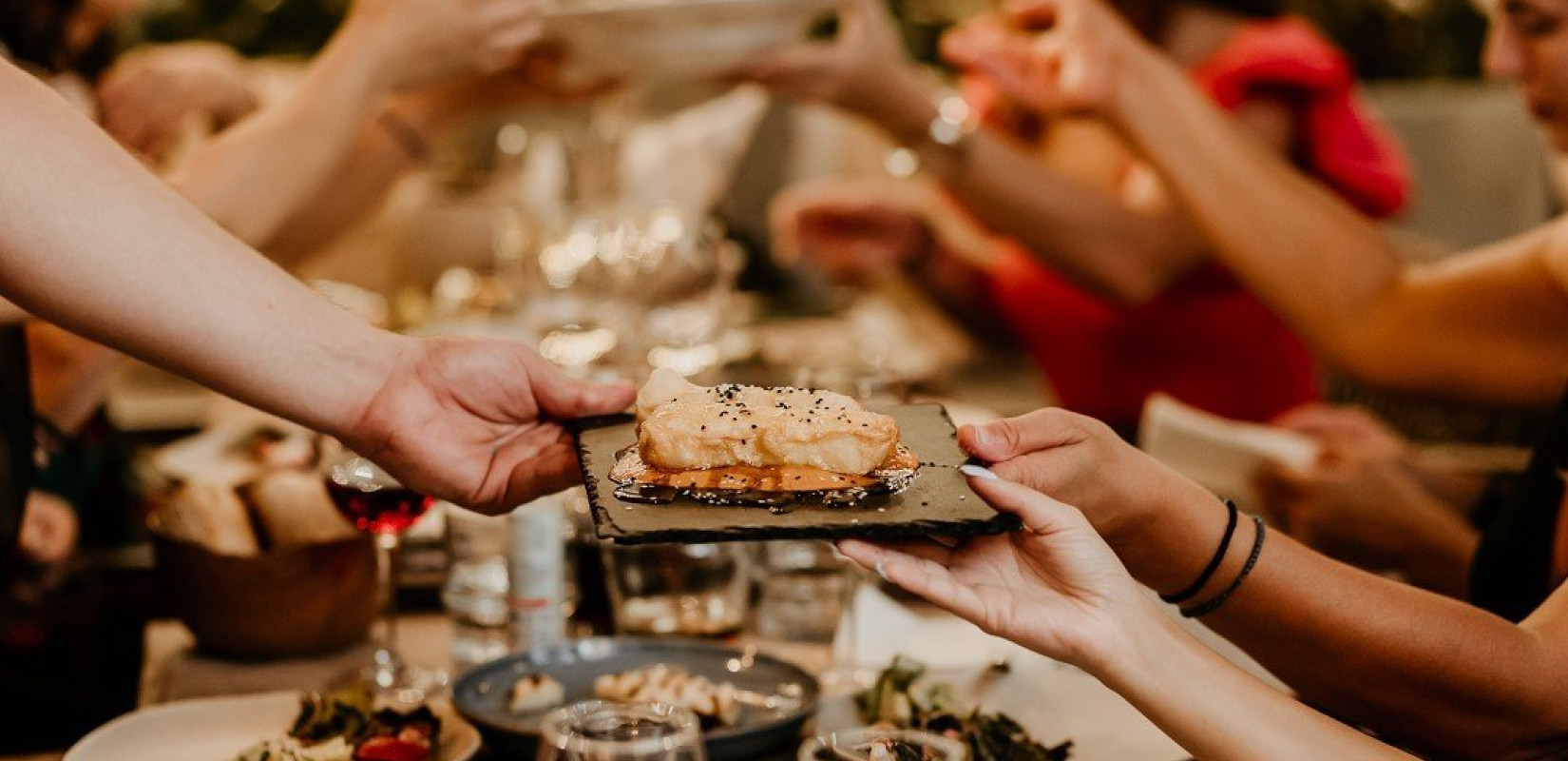 Αφιέρωμα: Ανακαλύψτε 15 από τα καλύτερα food spots για έξοδο στον Εύοσμο