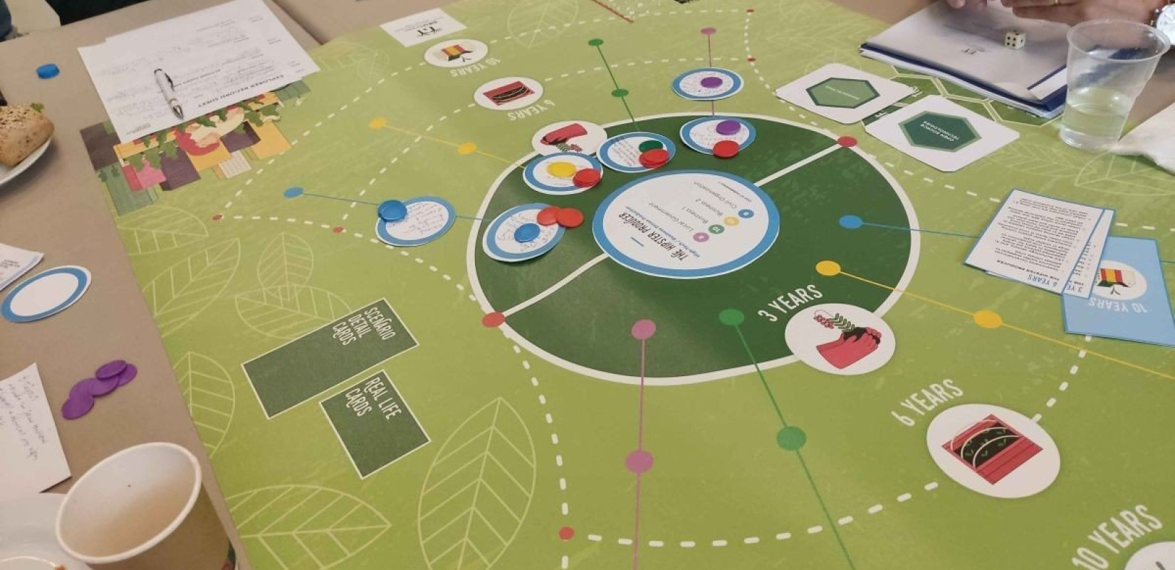 Θεσσαλονικιός «hipster» προτείνει να φυτέψουμε κήπους με φύτρες και φράουλες σε ταράτσες και υπόγεια (φωτ.) Θεσσαλονικιός «hipster» προτείνει να φυτέψουμε κήπους με φύτρες και φράουλες σε ταράτσες και υπόγεια (φωτ.)