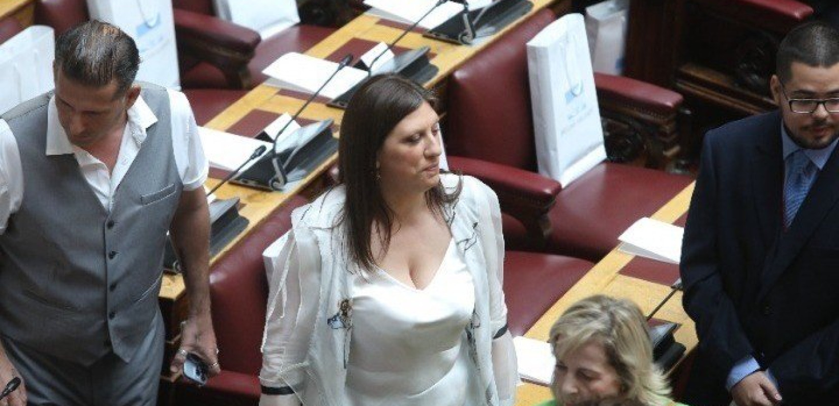 Βουλή Εξαίρεση της Ζ. Κωνσταντοπούλου από την εξεταστική επιτροπή για τα Τέμπη 