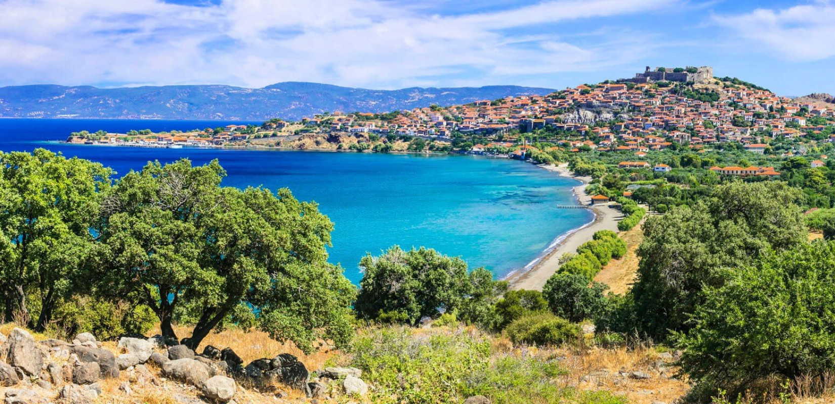 Λέσβος: 9.000 Τούρκοι τουρίστες με αφορμή το μπαϊράμι - Στο 98% η πληρότητα στα καταλύματα του νησιού (βίντεο)