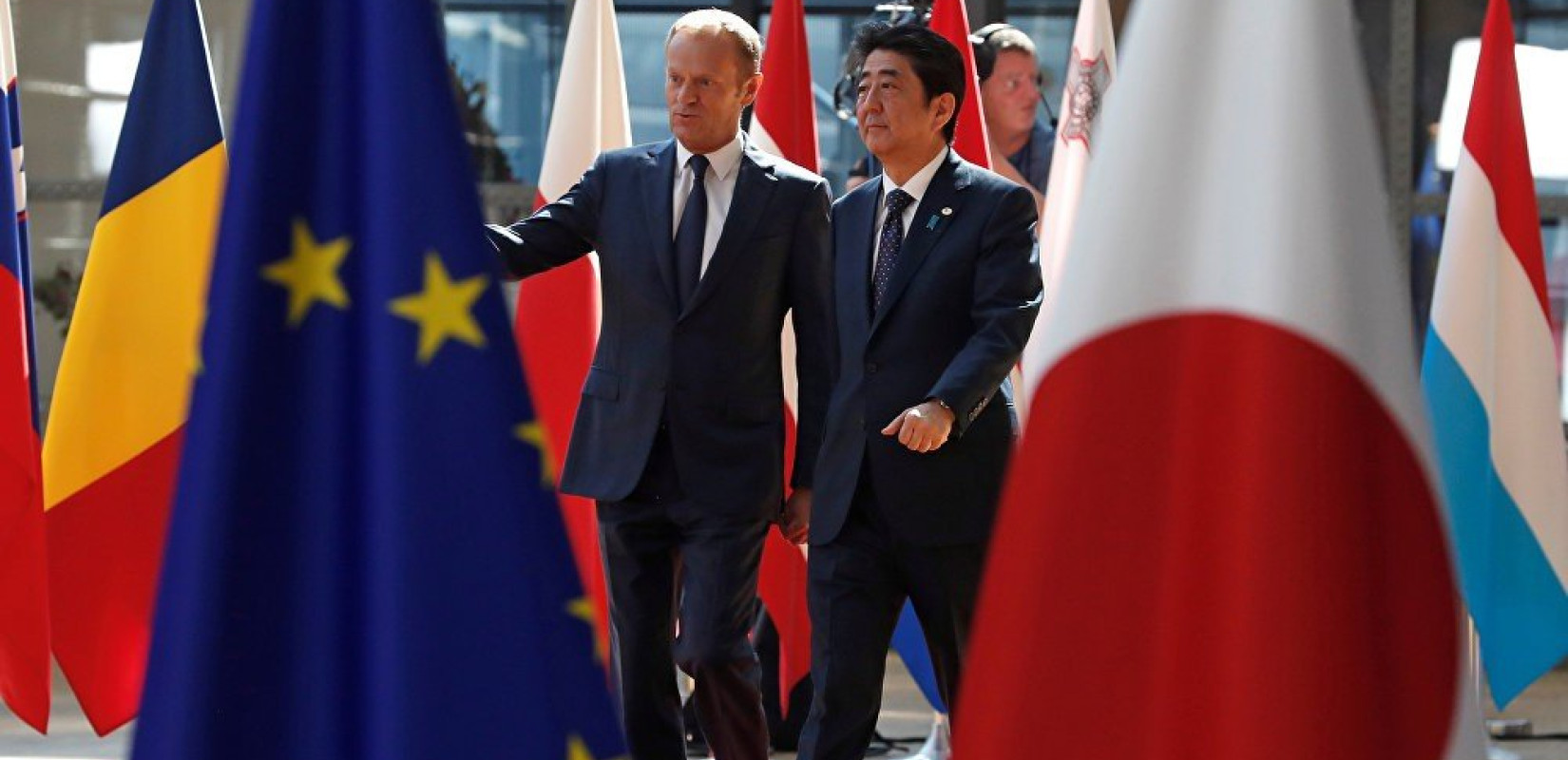 Πιο κοντά στην Ελλάδα έρχεται εμπορικά η Ιαπωνία