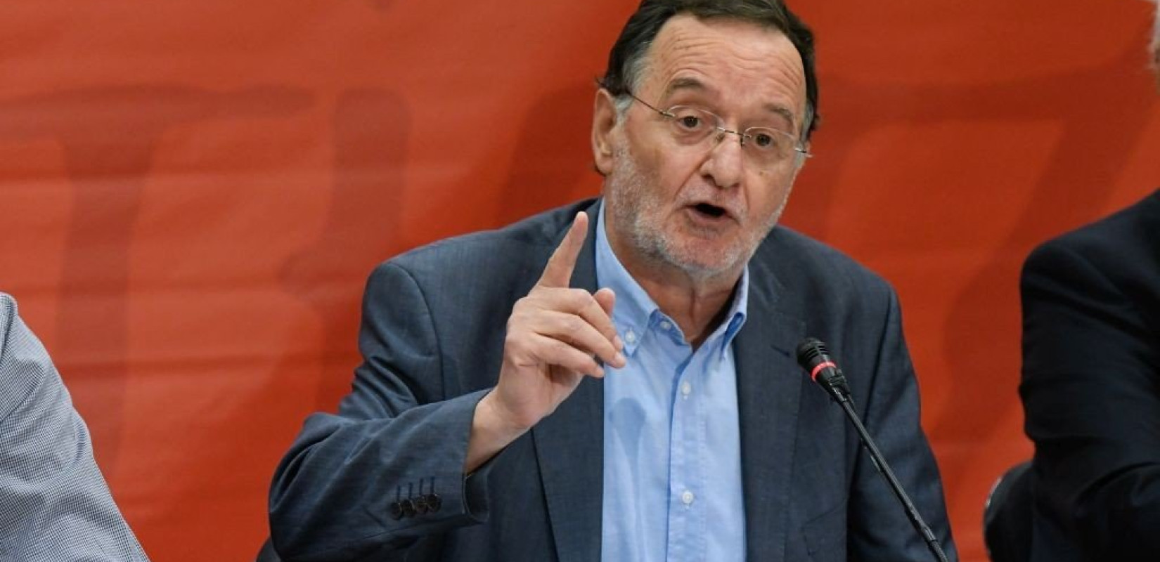 Παν. Λαφαζάνης: Προεκλογική παροχολογία μέλλοντος στο Ζάππειο, 40 πρώτες κατοικίες στο σφυρί σήμερα