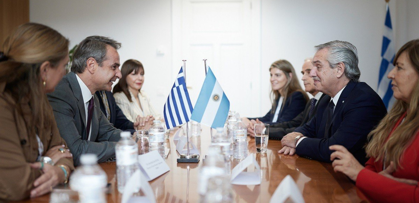 Συνάντηση του Κυριάκου Μητσοτάκη με τον Πρόεδρο της Αργεντινής