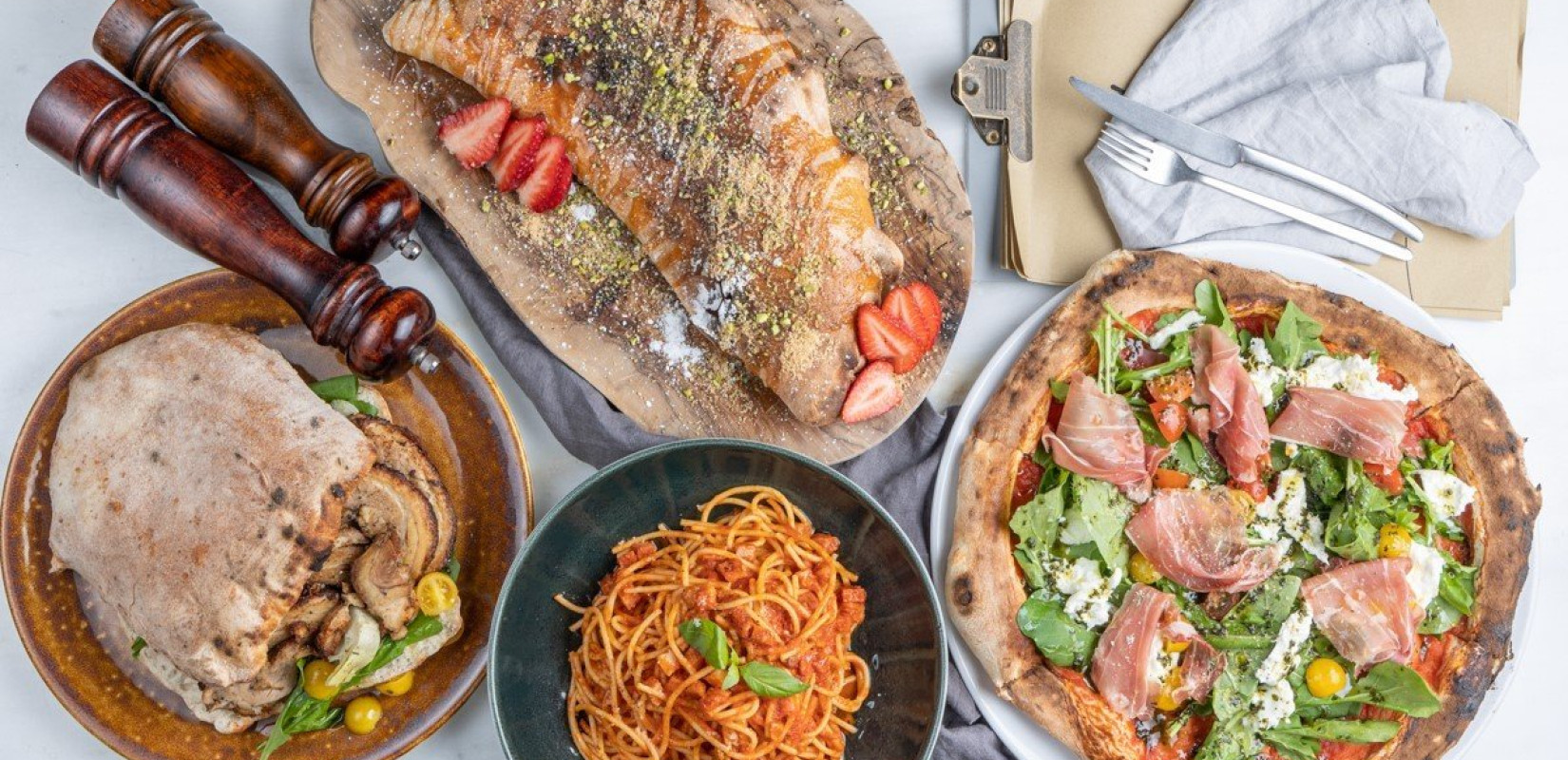 «Una Pizzeria» στην Περαία: Ναπολιτάνικες γεύσεις με υλικά από την εύφορη γη της Επανομής «Una Pizzeria» στην Περαία: Ναπολιτάνικες γεύσεις με υλικά από την εύφορη γη της Επανομής