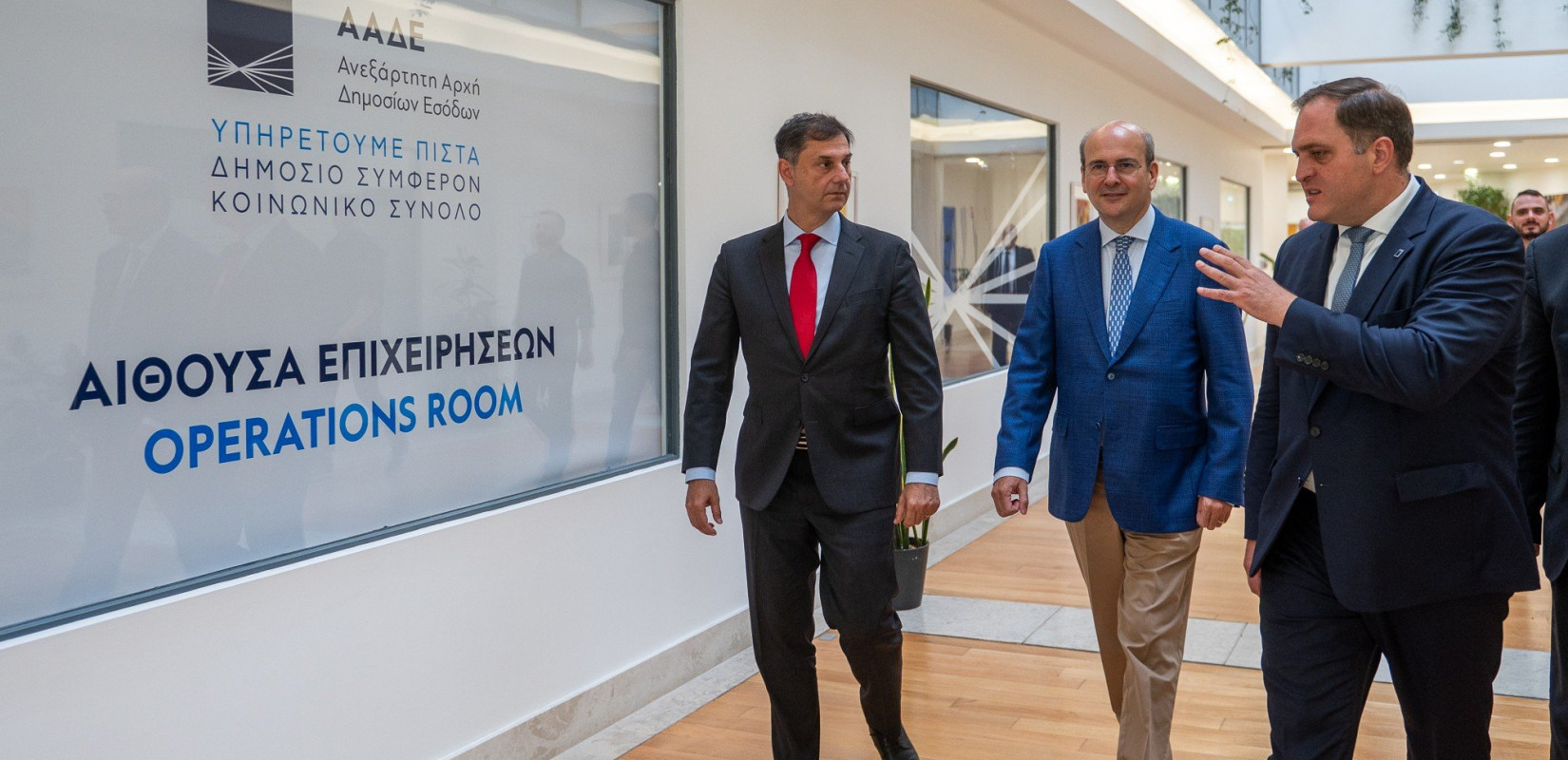 Κ. Χατζηδάκης: Το «αυτοκίνητο» της κυβέρνησης δεν έχει όπισθεν στο θέμα της φοροδιαφυγής Κ. Χατζηδάκης: Το «αυτοκίνητο» της κυβέρνησης δεν έχει όπισθεν στο θέμα της φοροδιαφυγής