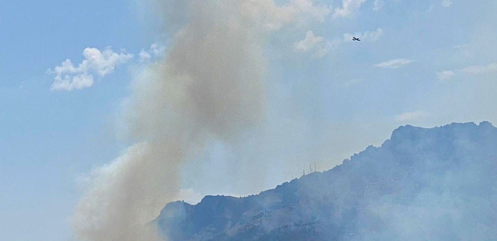 Υψηλός και σήμερα ο κίνδυνος εκδήλωσης πυρκαγιάς στη Χαλκιδική - Απαγόρευση κυκλοφορίας σε τρεις περιοχές 