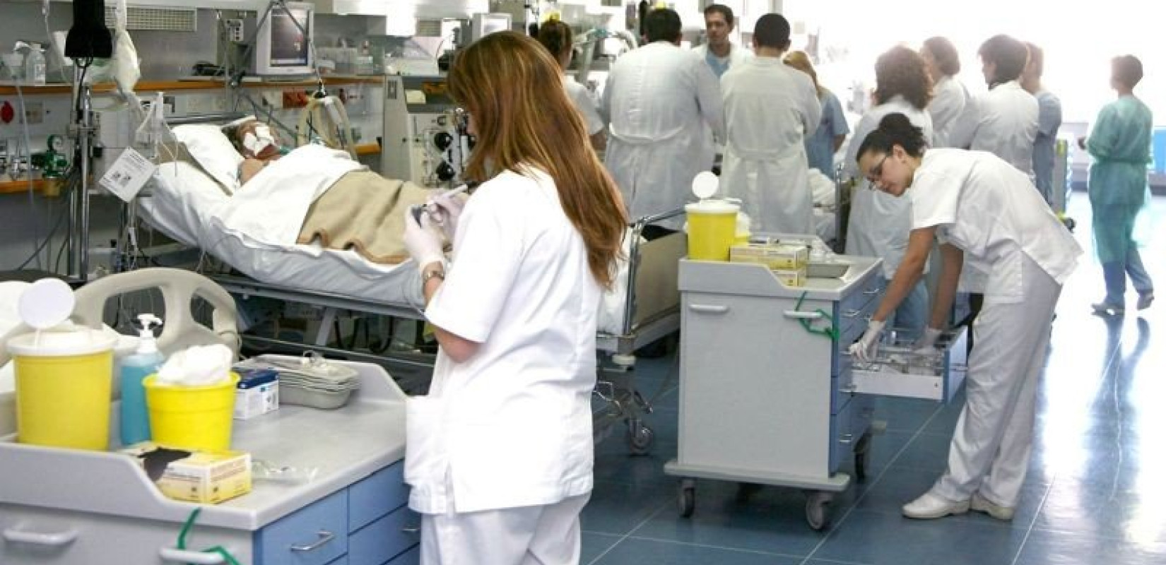 Bουλή: Nομοθετική ρύθμιση θα διευκολύνει τον επαναπατρισμό των Ελλήνων ιατρών από τις ΗΠΑ