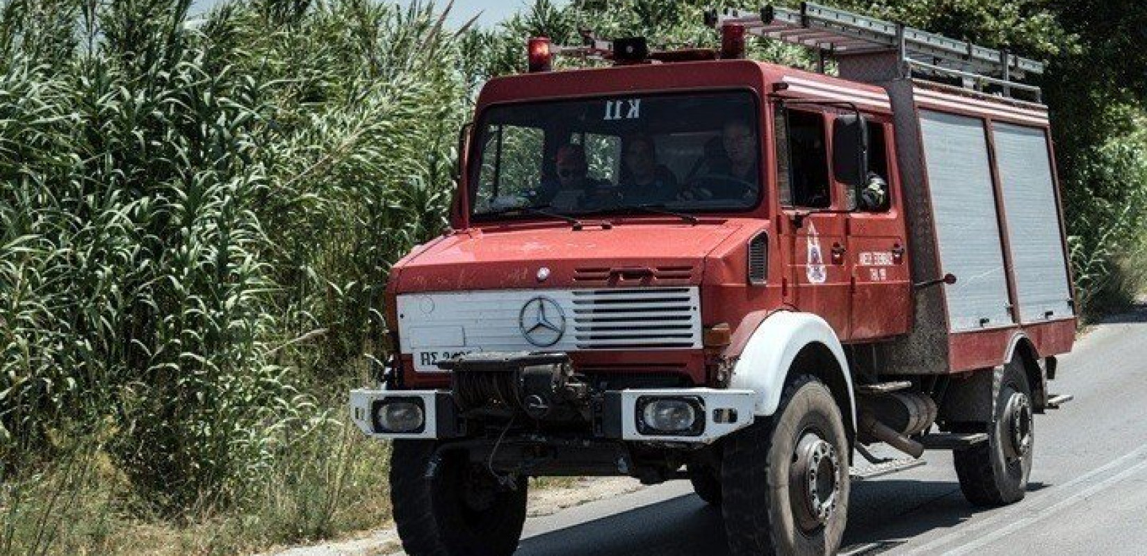 Θεσσαλονίκη: Υπό έλεγχο η φωτιά που ξεκίνησε από τρακτέρ στην Επανομή