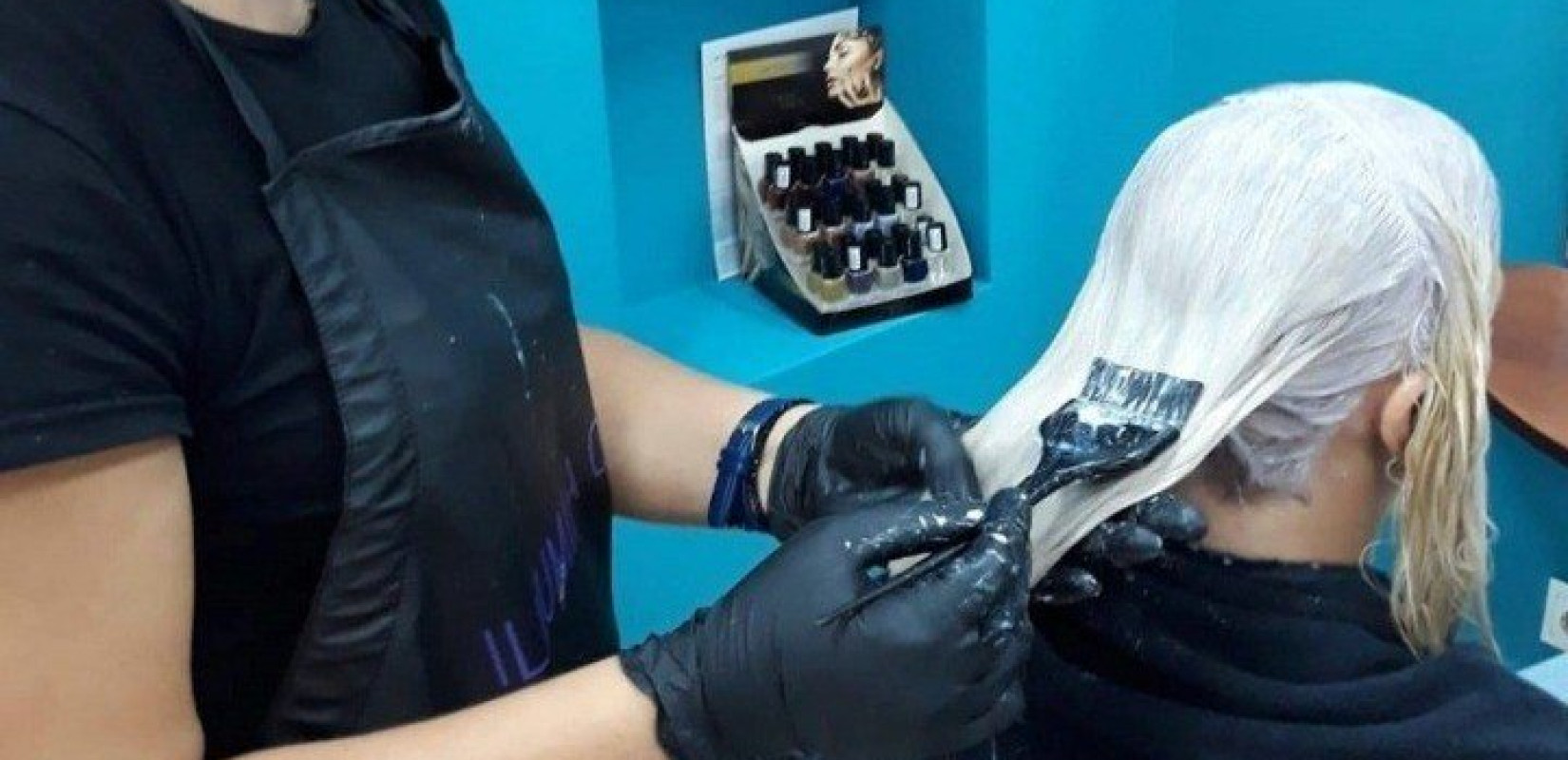 Θεσσαλονίκη: Δεκάδες «Μπάρμπι» και «Κεν» βγαίνουν από τα κομμωτήρια