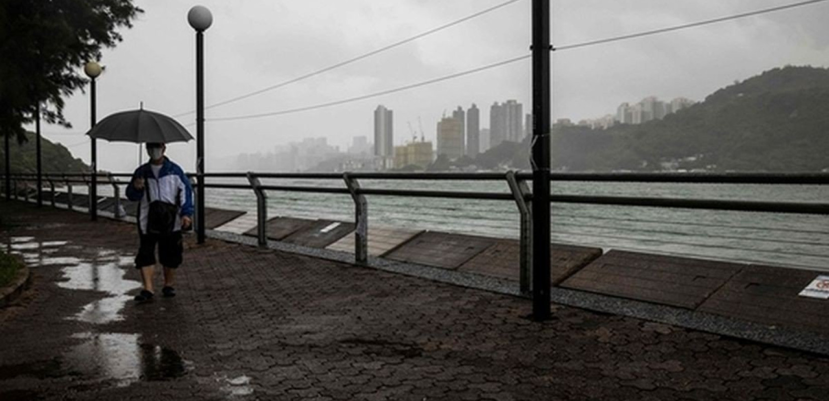 Κίνα: Σε κατάσταση συναγερμού η Σεντζέν για τον τυφώνα Σάουλα - Κλείνουν γραφεία, καταστήματα και σχολεία