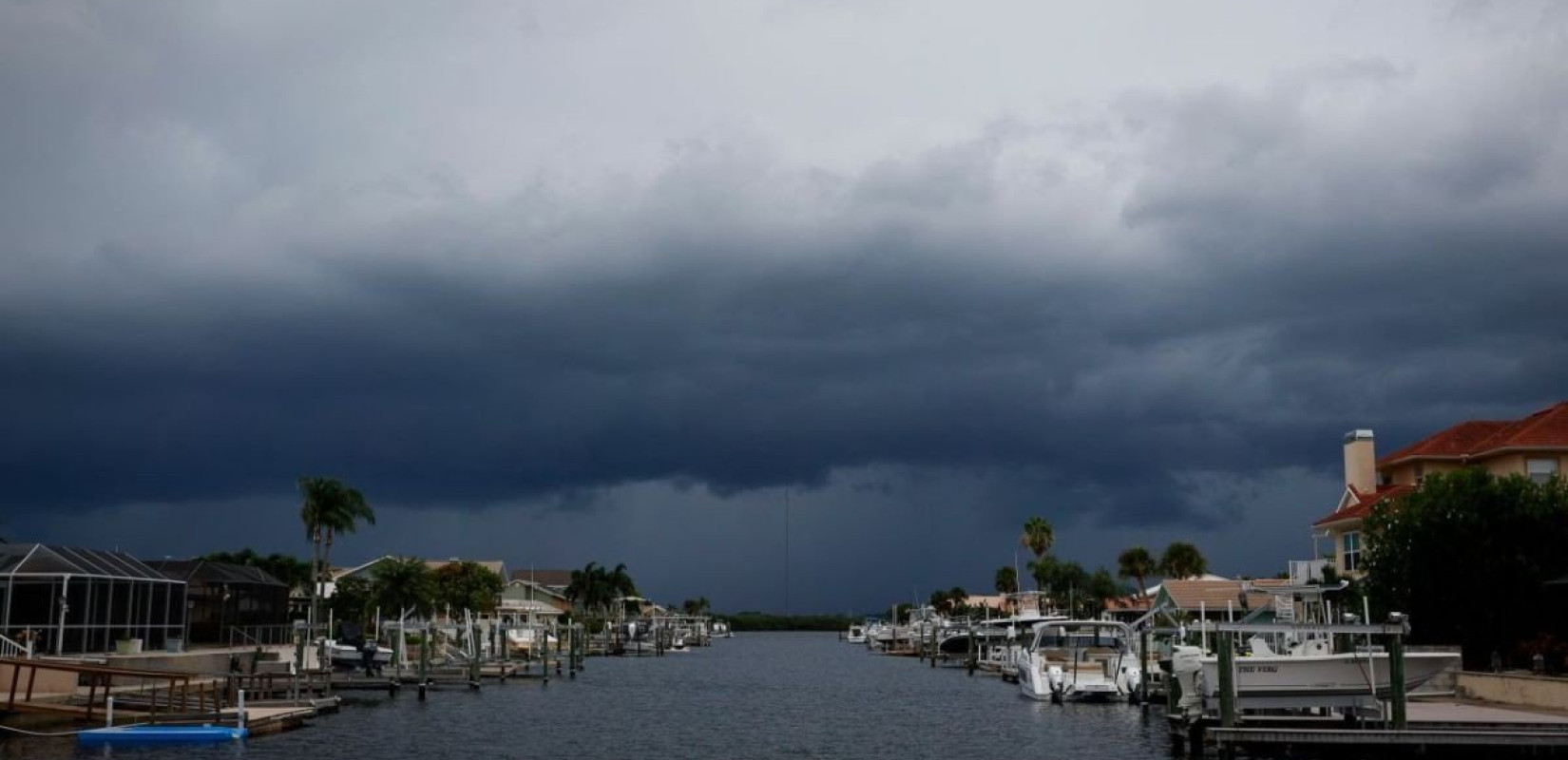 ΗΠΑ: 2 νεκροί σε τροχαία που προκλήθηκαν λόγω του τυφώνα Ιντάλια (βίντεο)