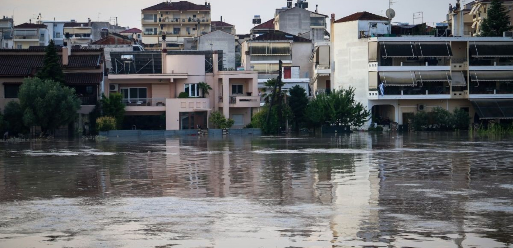 Θεσσαλία: Επιταχύνεται η έκδοση αδειών επισκευής κτιρίων που επλήγησαν από το Daniel