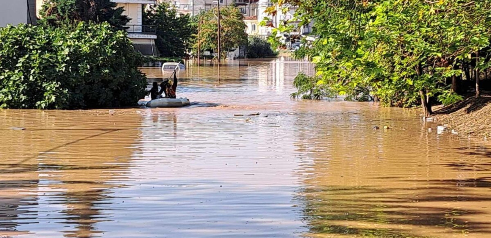 Τι πρέπει να γίνει με το νερό και τα τρόφιμα στις πληγείσες περιοχές