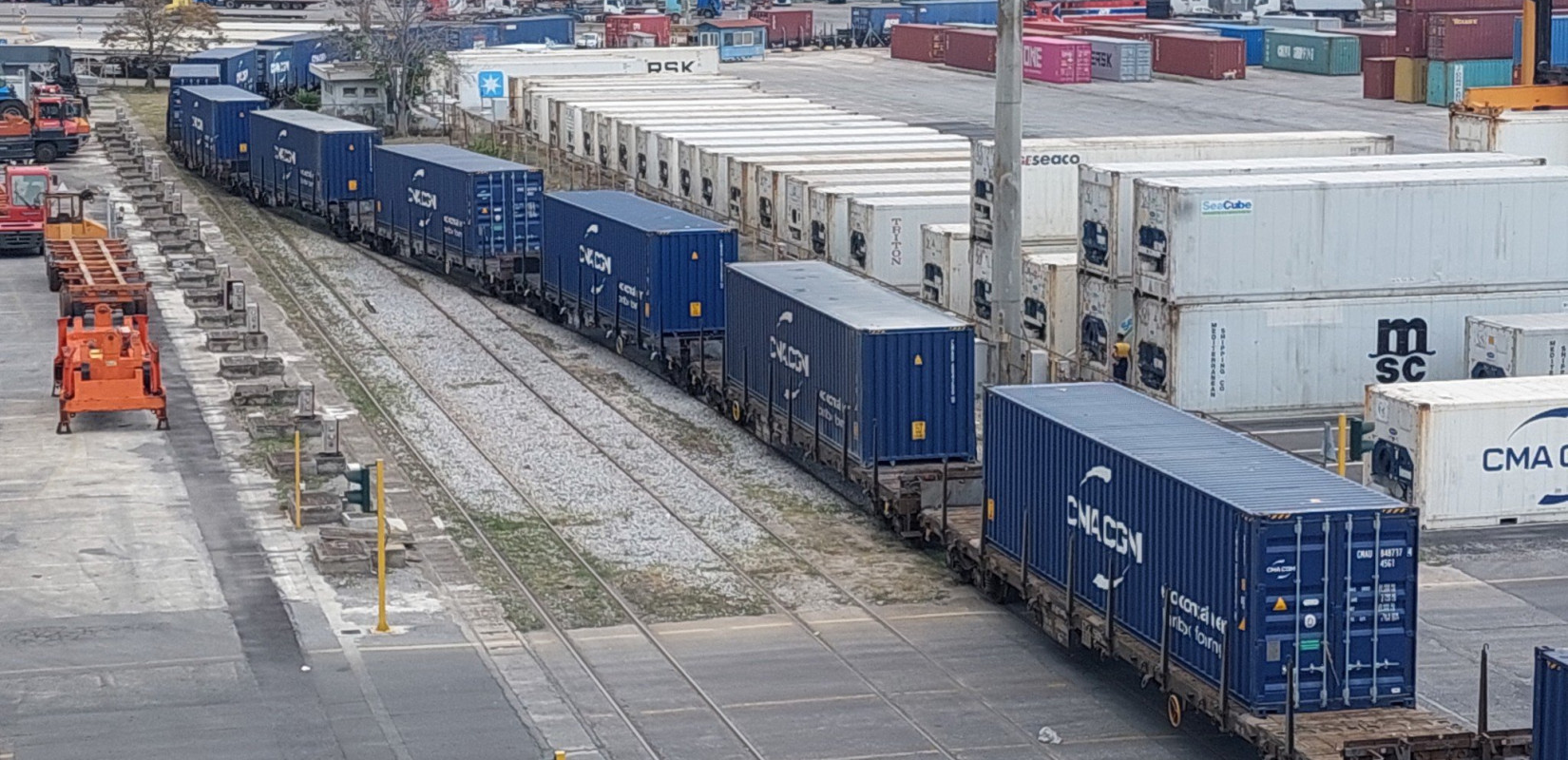 Ατύχημα στο λιμάνι της Θεσσαλονίκης: Τραυματίστηκε ναύτης σε φορτηγό πλοίο