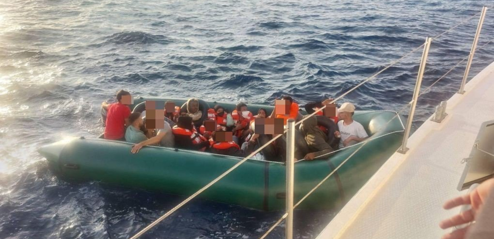 Λιμενικό: Διέσωσε 77 μετανάστες στη θαλάσσια περιοχή μεταξύ Αμοργού και Αστυπάλαιας