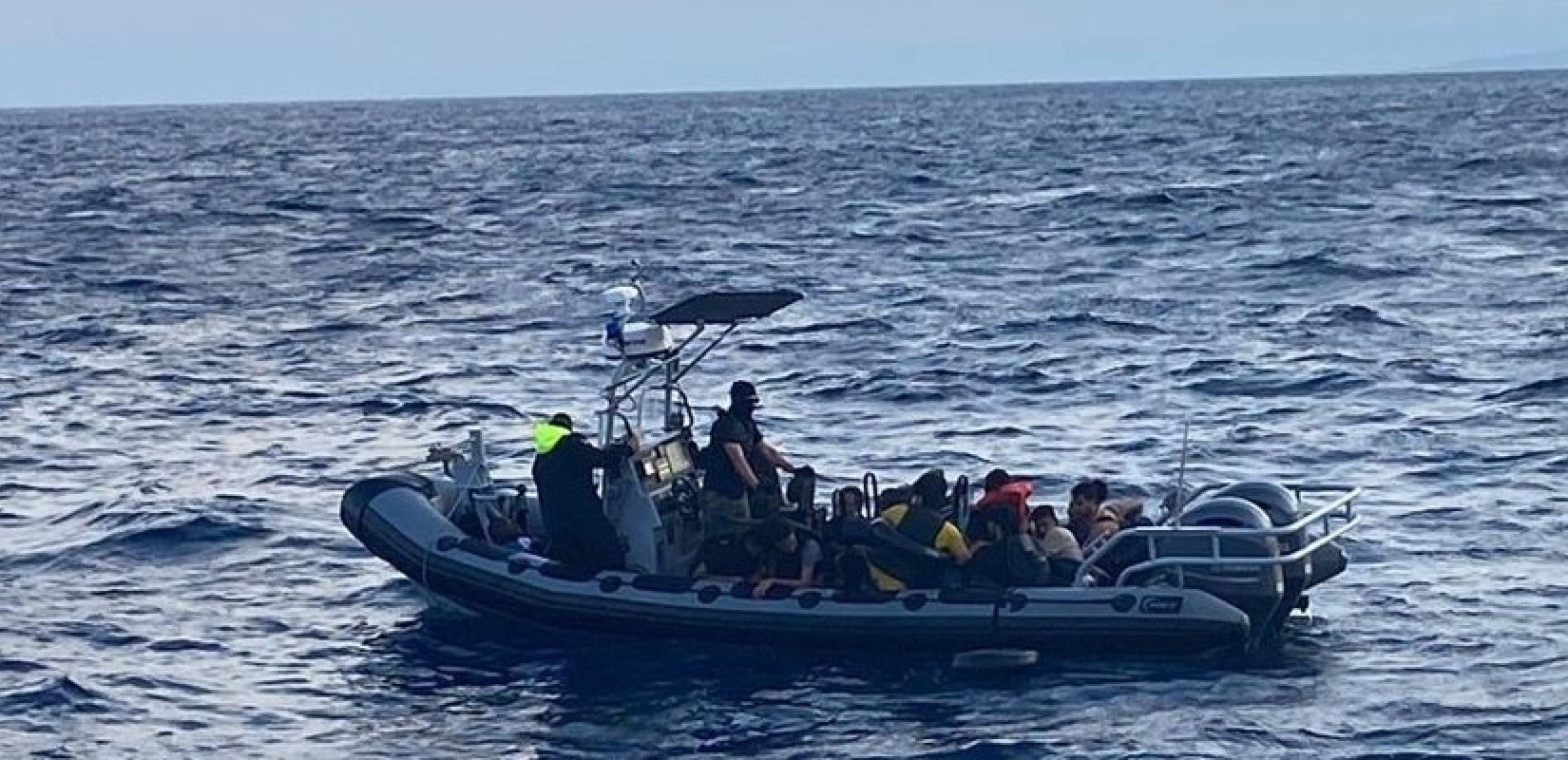 Λέσβος: Εντοπισμός και διάσωση 37 ατόμων από το Λιμενικό (βίντεο) Λέσβος: Εντοπισμός και διάσωση 37 ατόμων από το Λιμενικό (βίντεο)